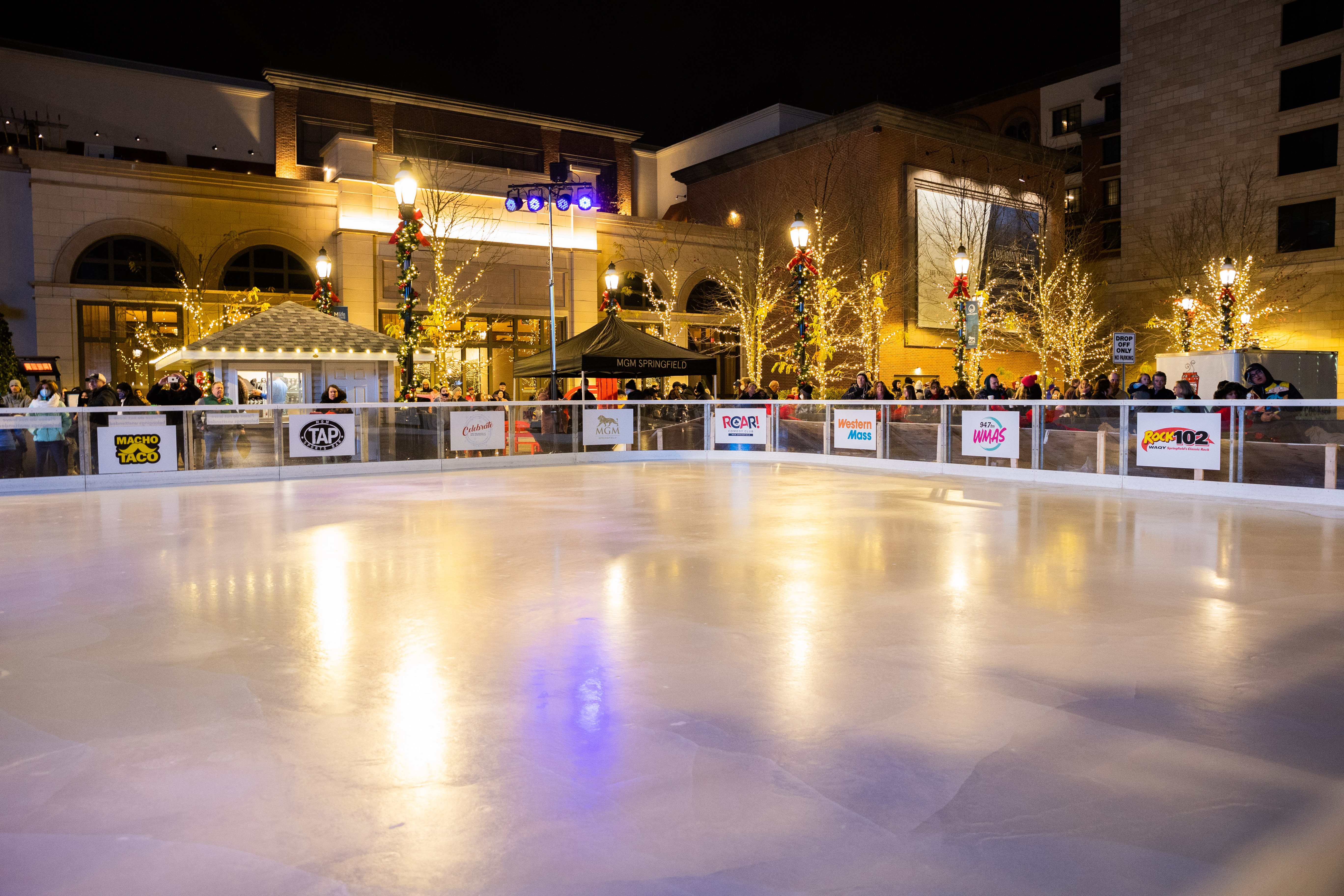 Springfield Rink Pa Springfield celebrates holiday season with lighting events - masslive.com