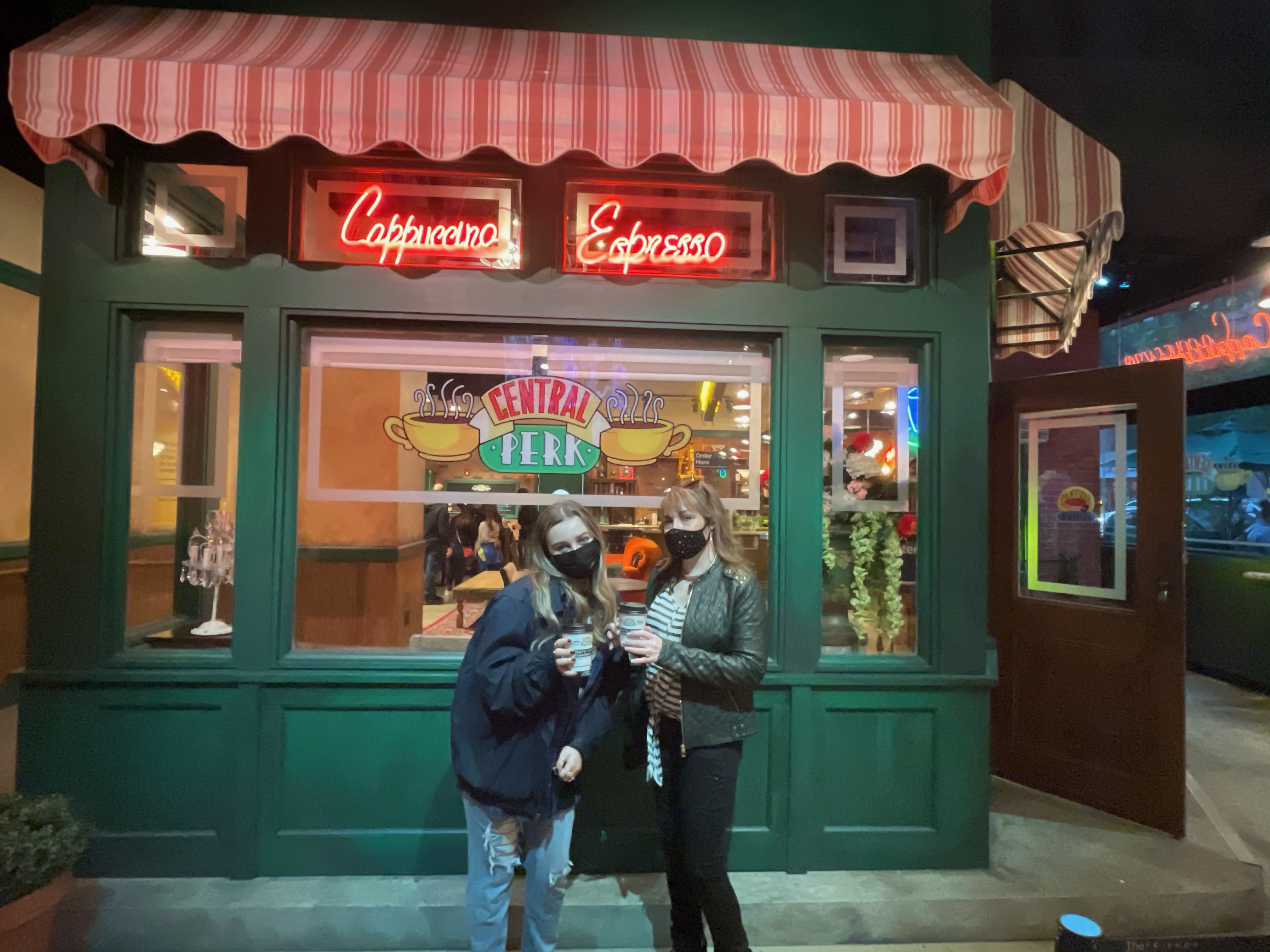 Here's A Look Inside The Amazing New York Central Perk Pop-Up Shop