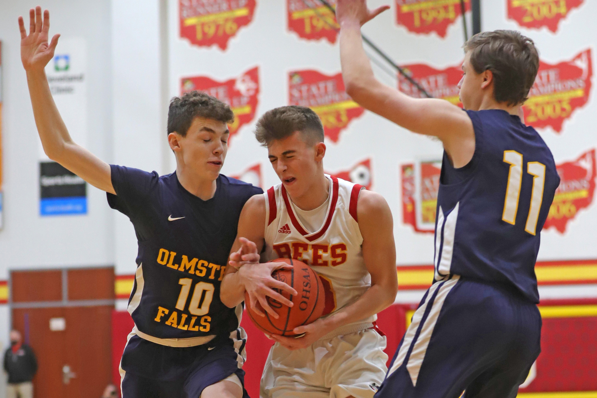 Olmsted Falls at Brecksville-Broadview Heights basketball - cleveland.com