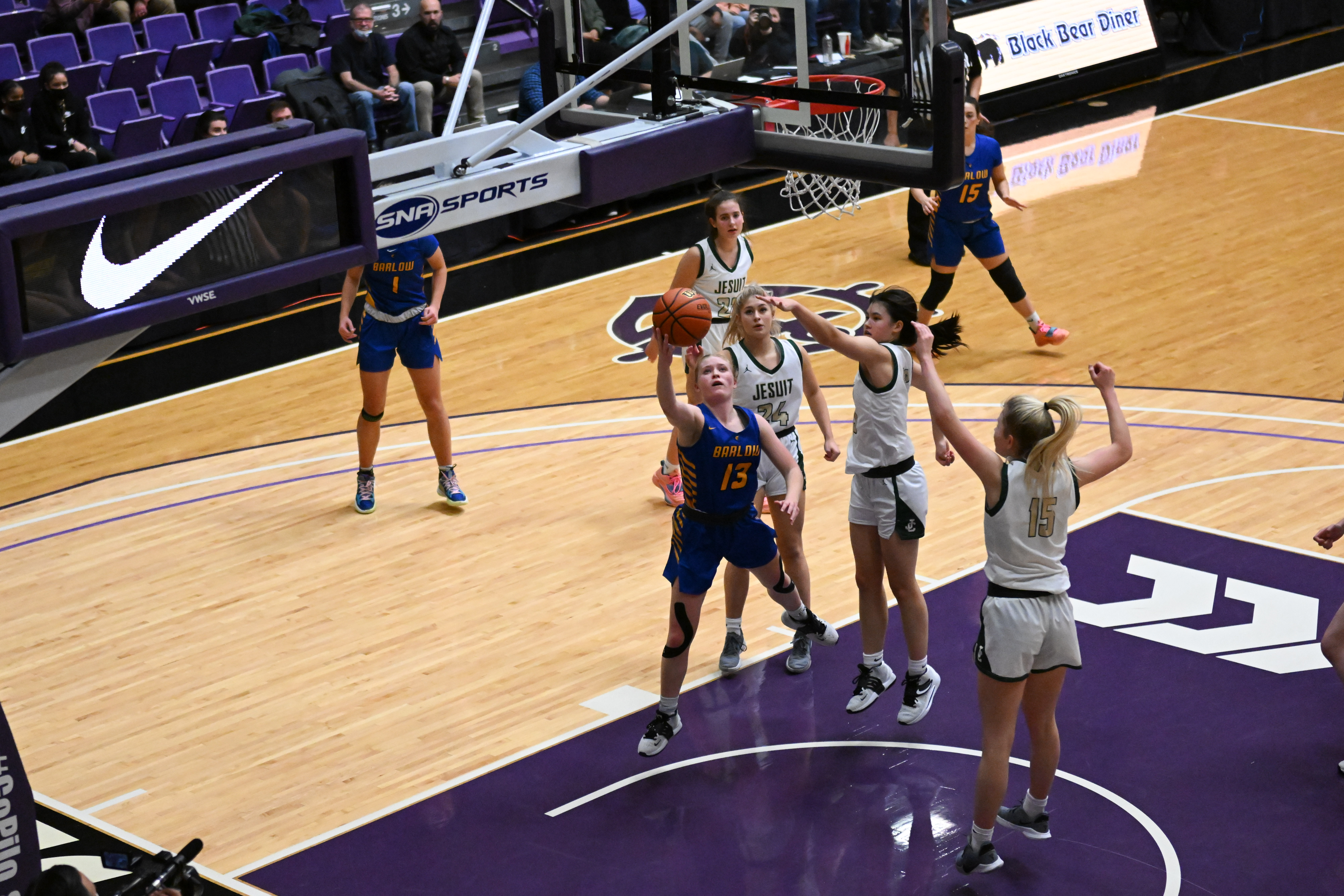 OSAA 6A girls basketball: Jesuit vs Barlow 