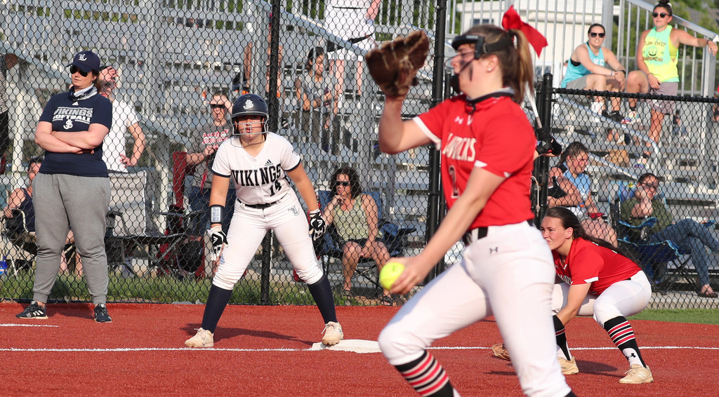 LL All-Star baseball: Mid-Island's new uniforms were prominently