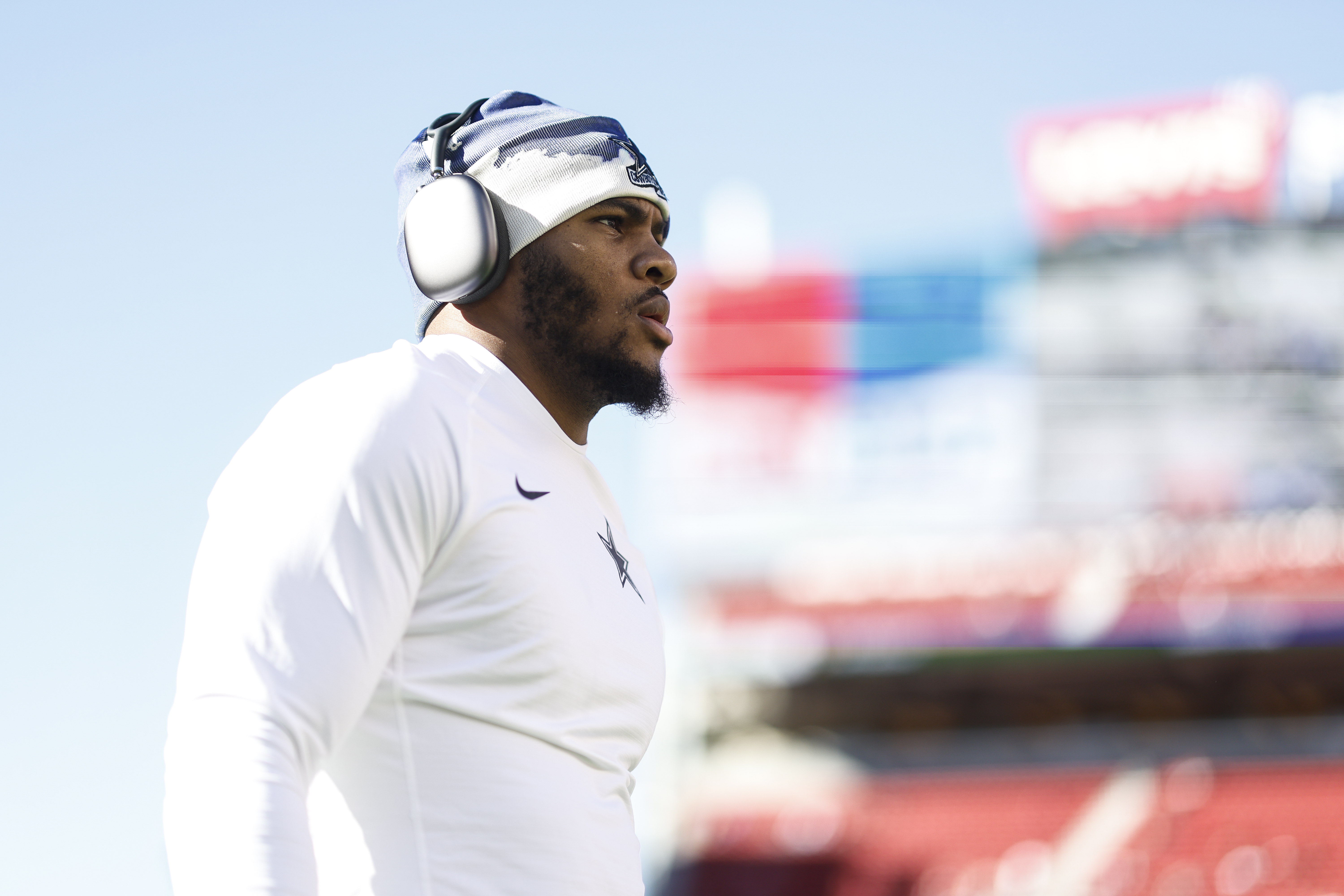 Micah Parsons calls Barstool Sports 'sick' after being ridiculed for  praising Eagles offensive lineman 