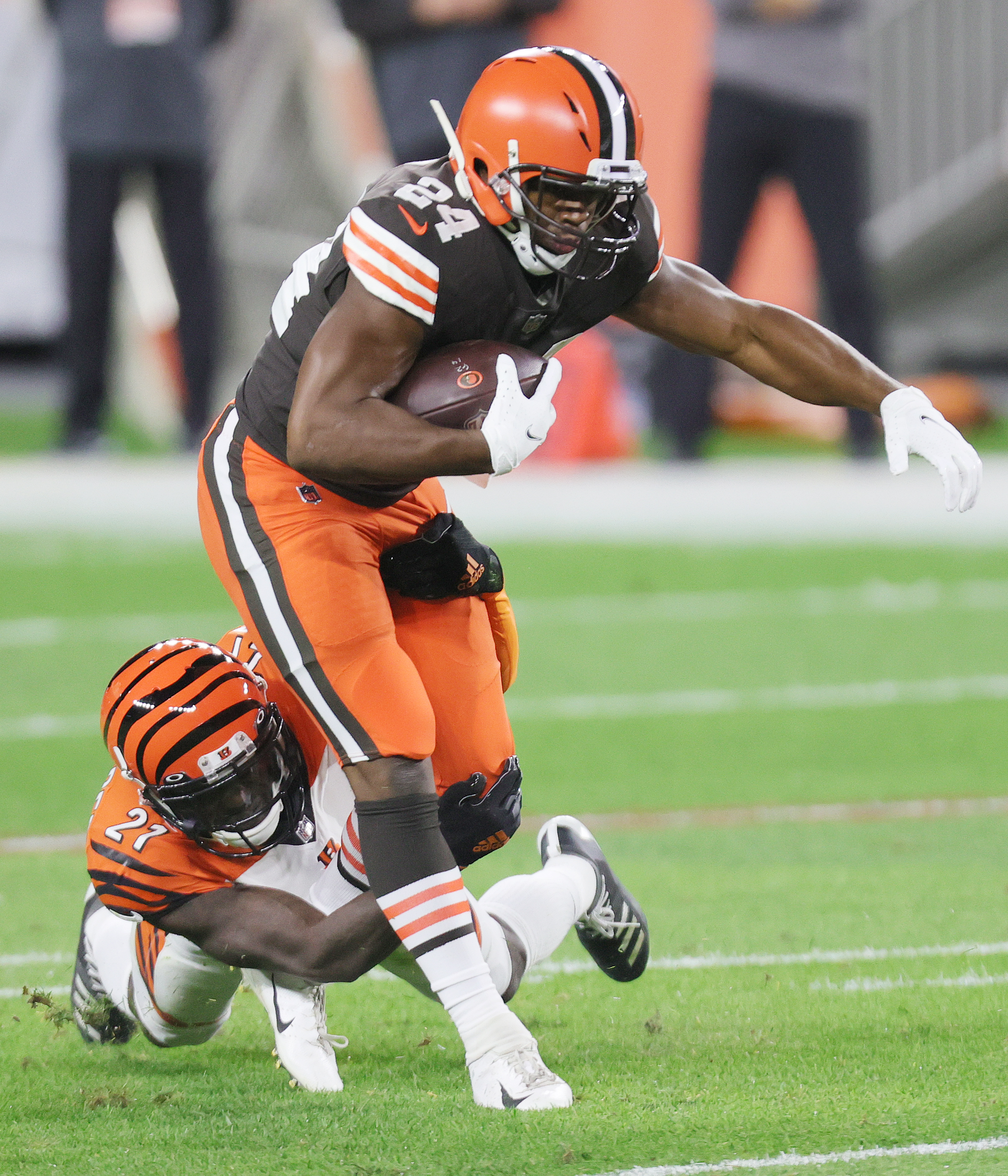 Nick Chubb passes Greg Pruitt on Browns' all-time rushing leaderboard