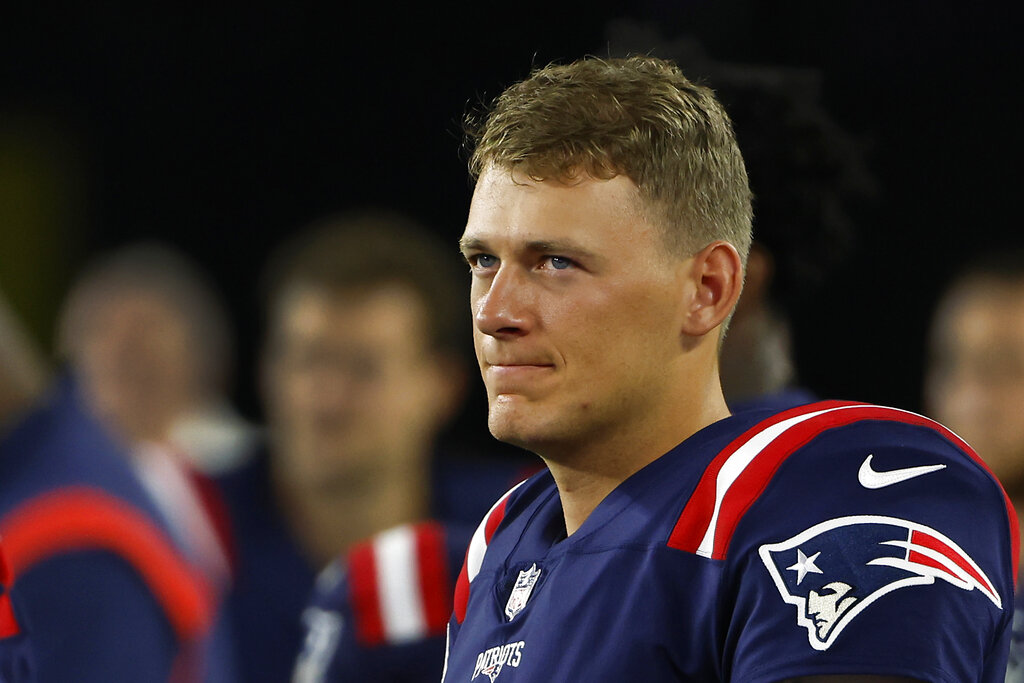 Patriots QB Mac Jones gets a big injury update after undergoing x-rays