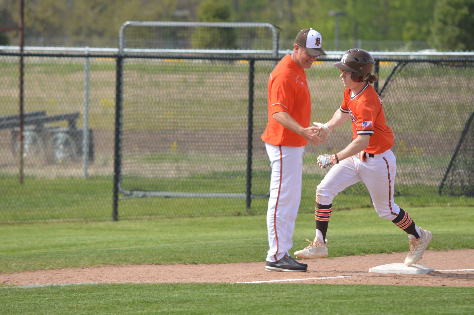 SMCC Baseball on X: When players dress up as coach and coach