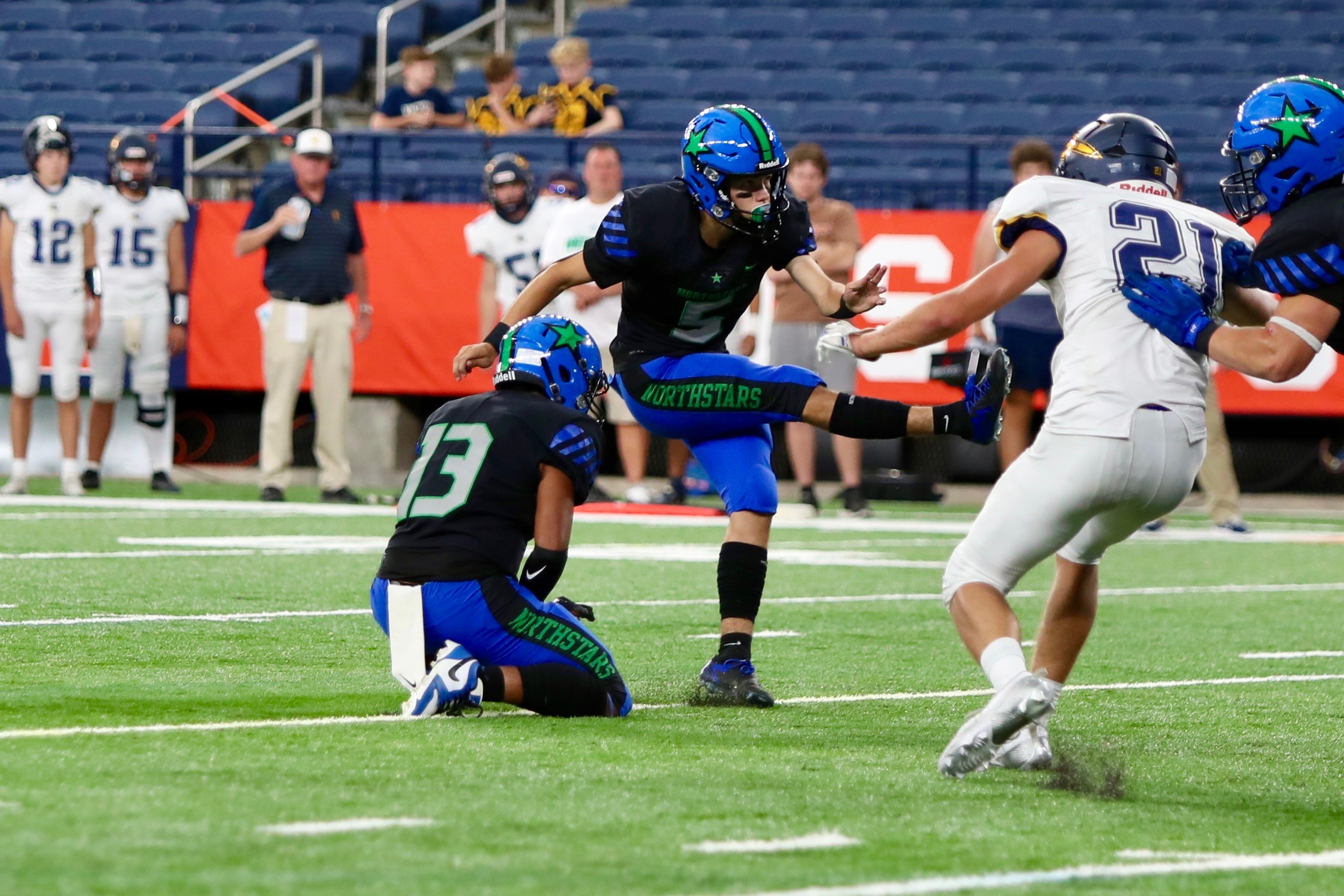 Cicero-North Syracuse football - syracuse.com