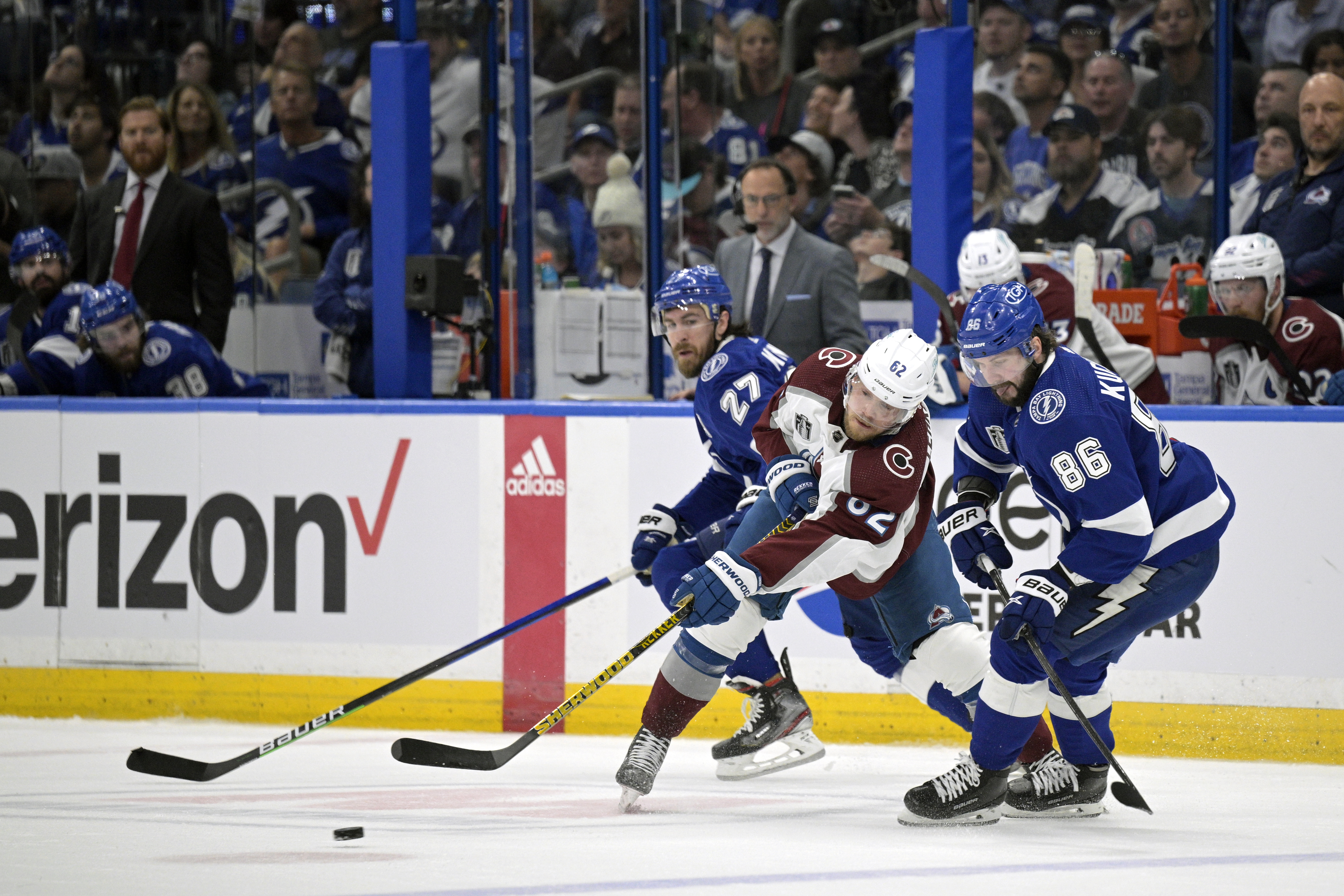 Avalanche-Lightning live stream Game 4 (6/22) How to watch Stanley Cup online for free, TV, time