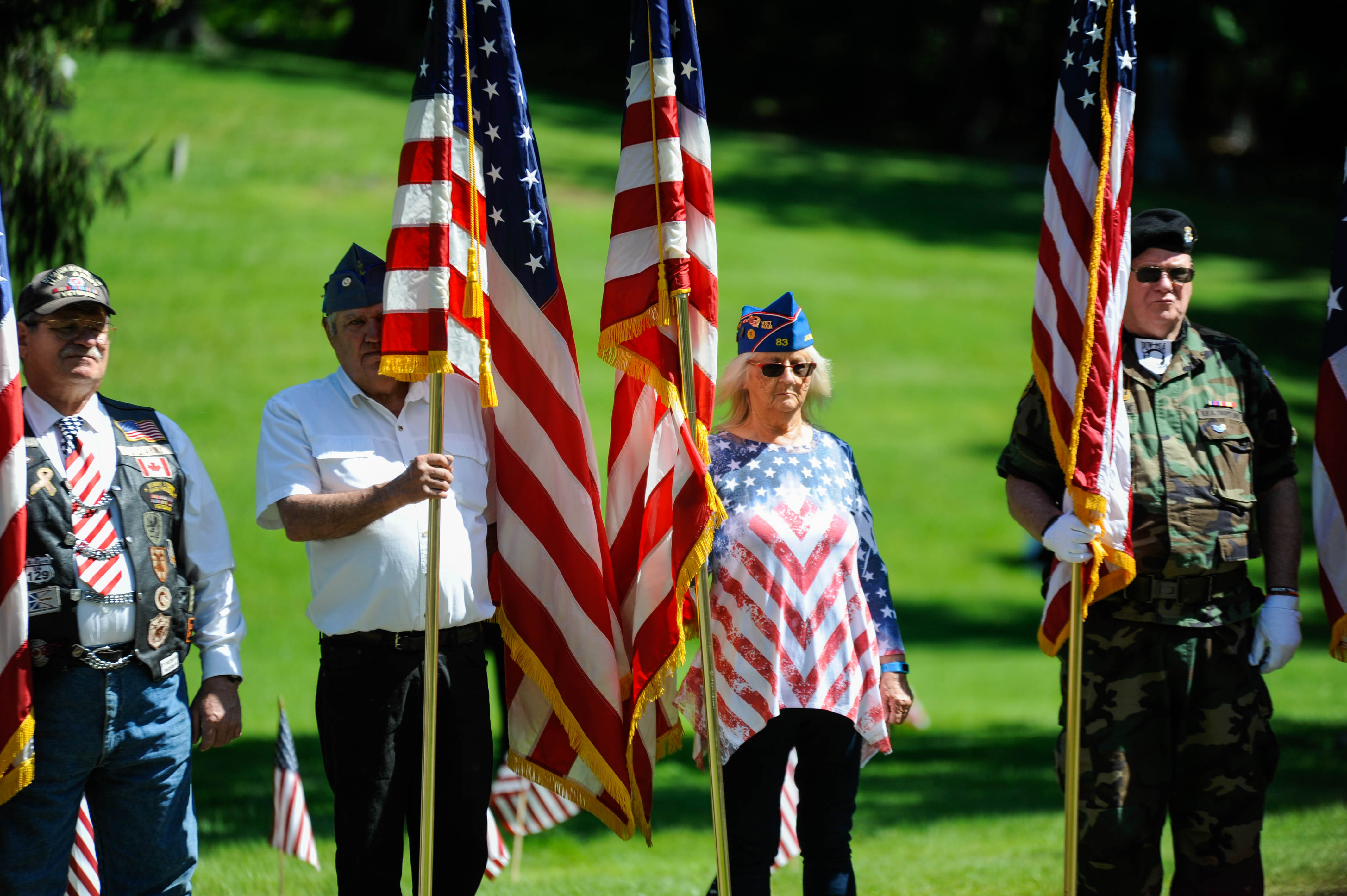 Memorial Day 2023, Veterans Day USA Memorial Lest We Forget Red