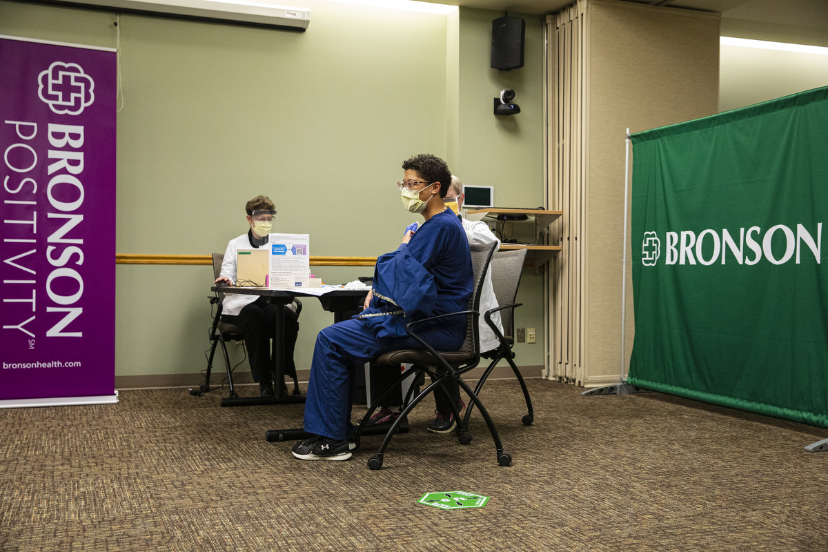 Bronson healthcare workers receive COVID19 vaccine
