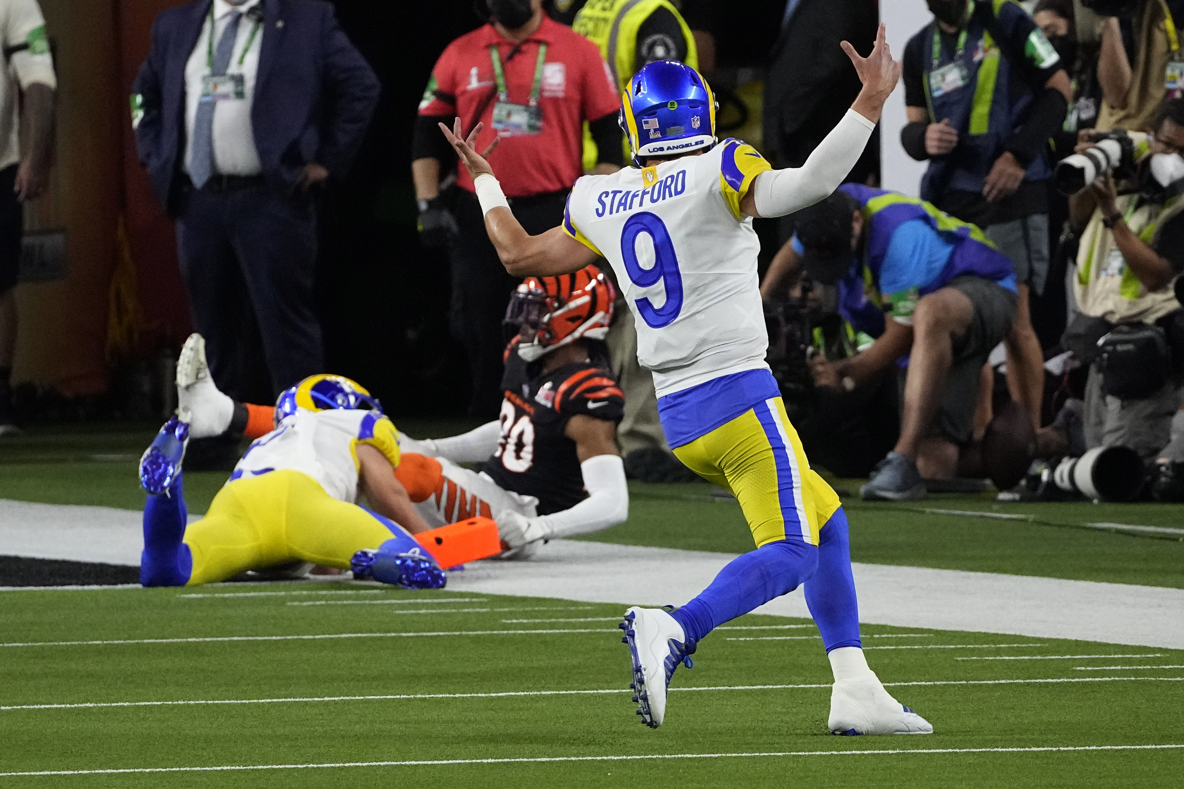 Kupp's late TD lifts Rams over Bengals 23-20 in Super Bowl - WHYY