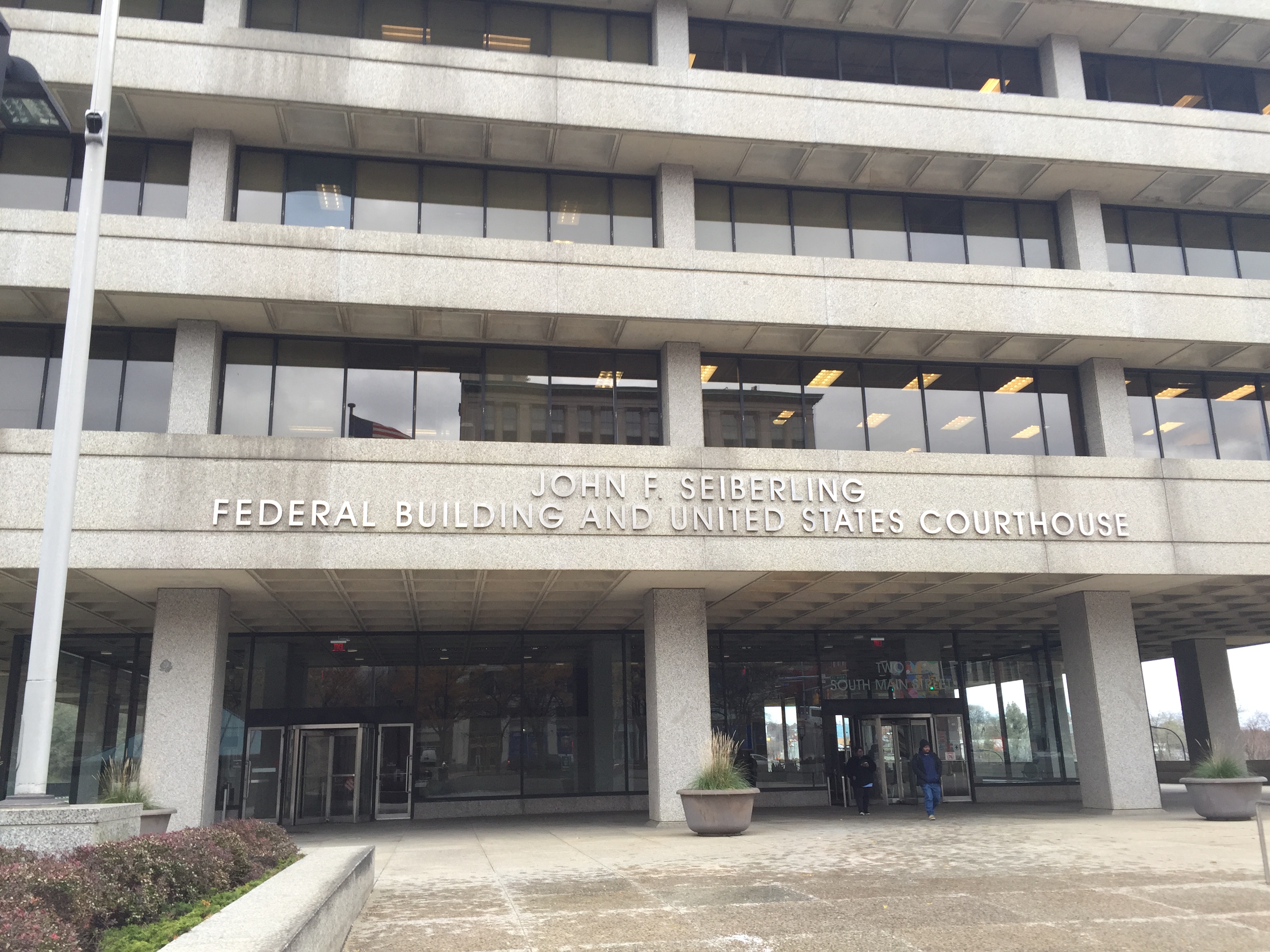 bomb threat - cleveland.com