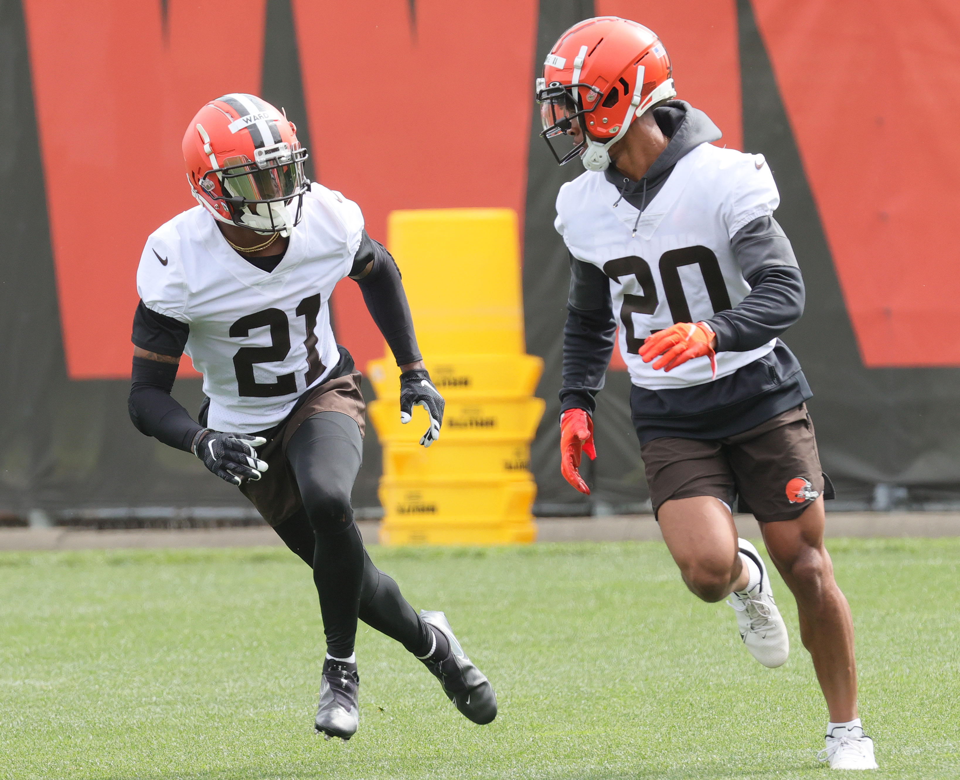 Denzel Ward appreciation post : r/Browns