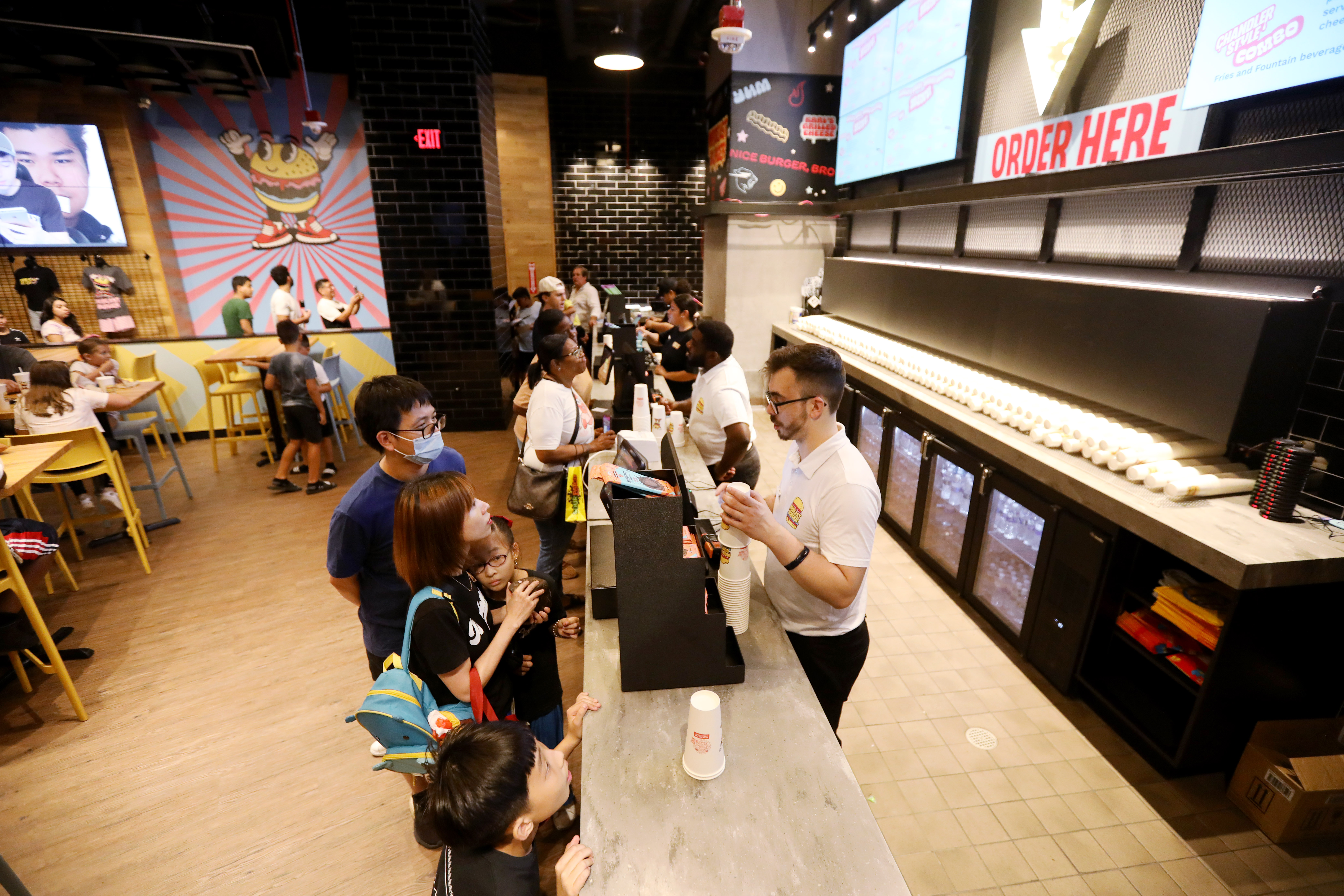 MrBeast Burger Restaurant Opens At American Dream - nj.com