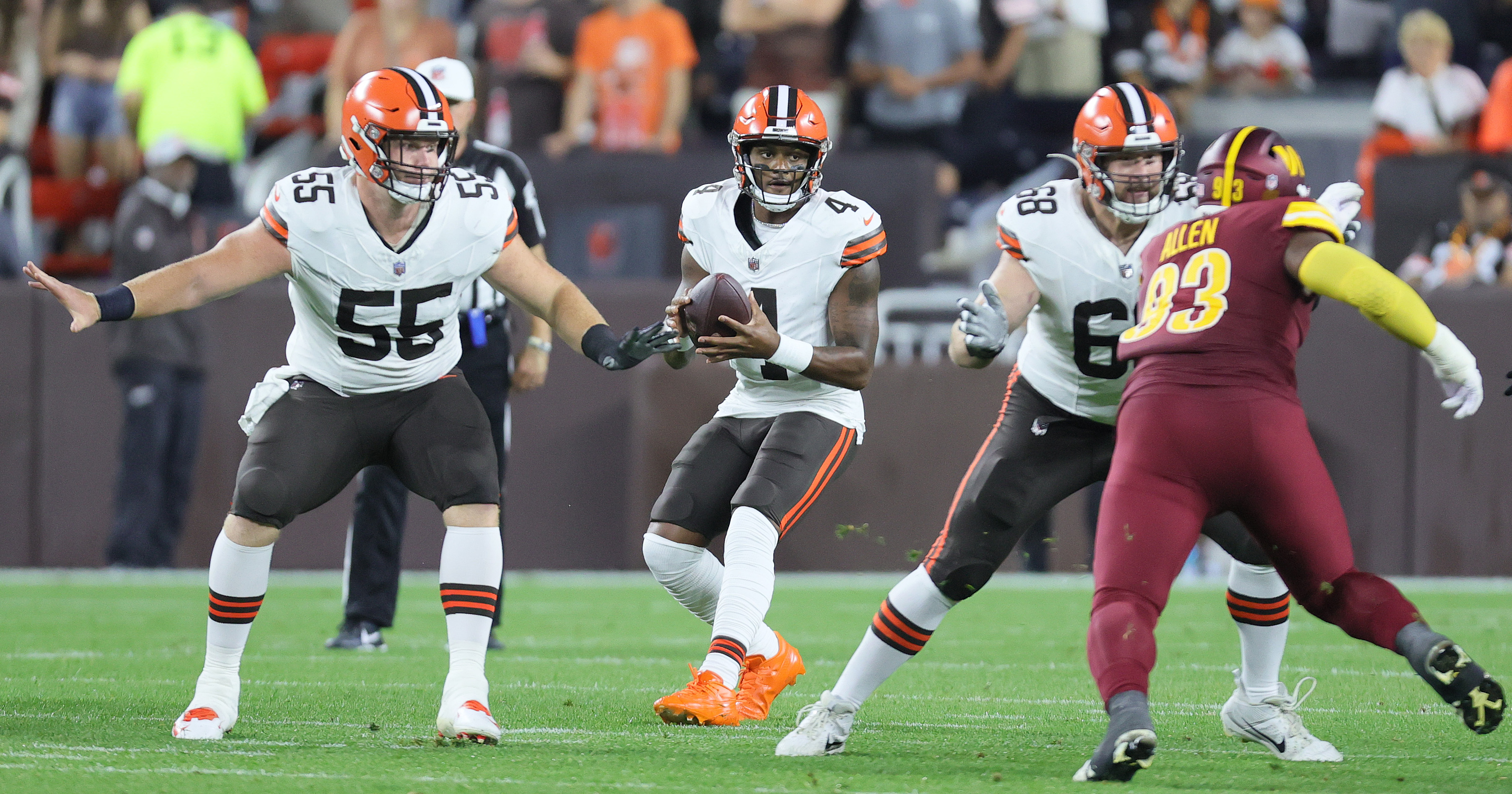 Myles Garrett poised for a run at NFL Defensive Player of the Year; Elijah  Moore set to break out: Browns Insider 