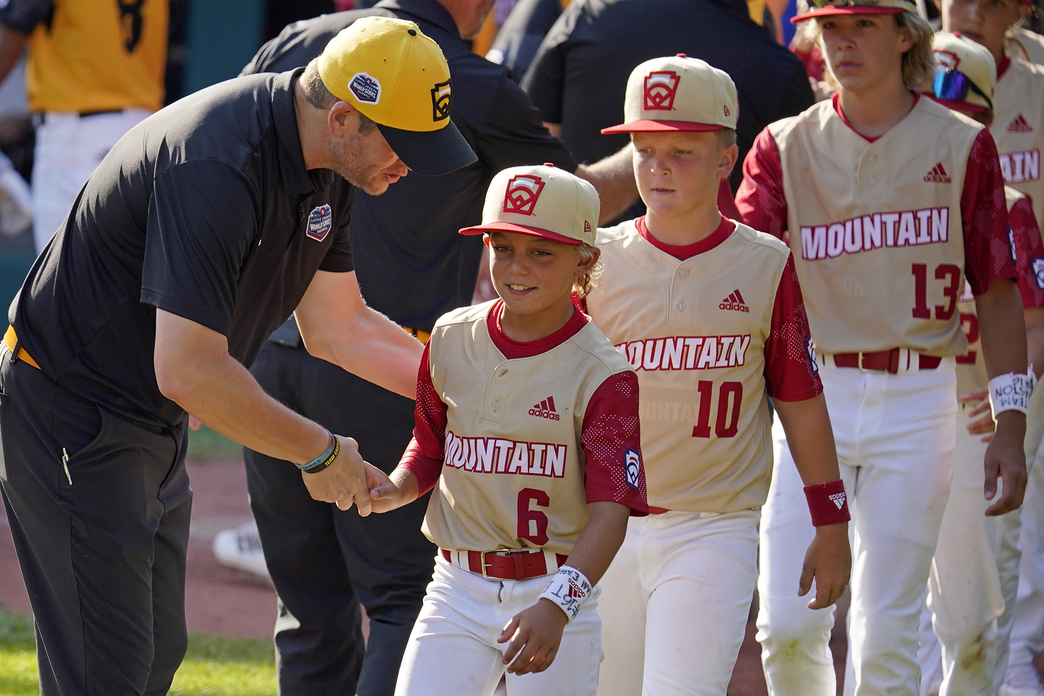 Little League World Series 2022: See plays from Nolensville opener win