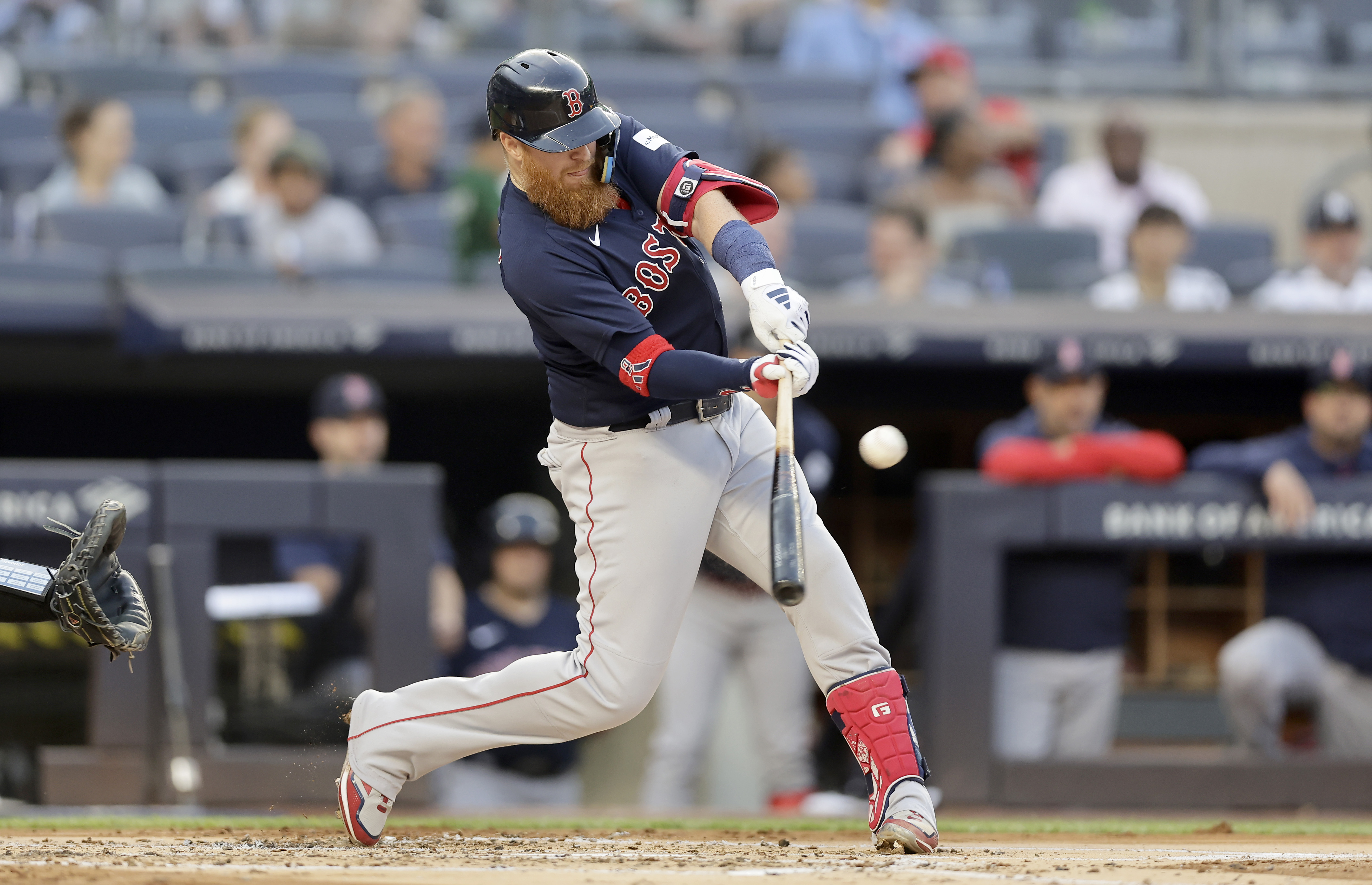 Red Sox complete comeback to defeat Braves