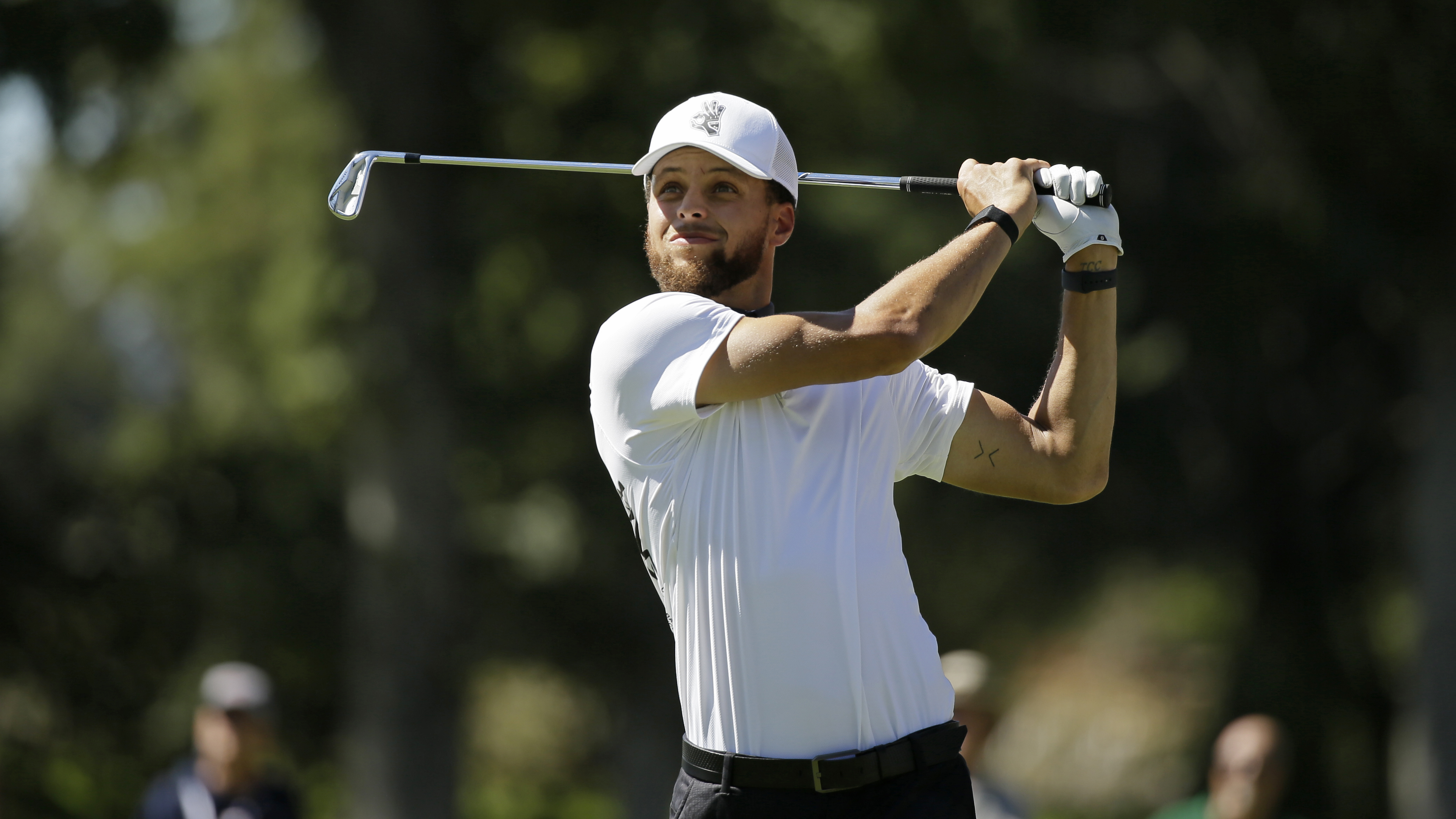 With Steph Curry Donation, Howard University Brings Back Golf Team