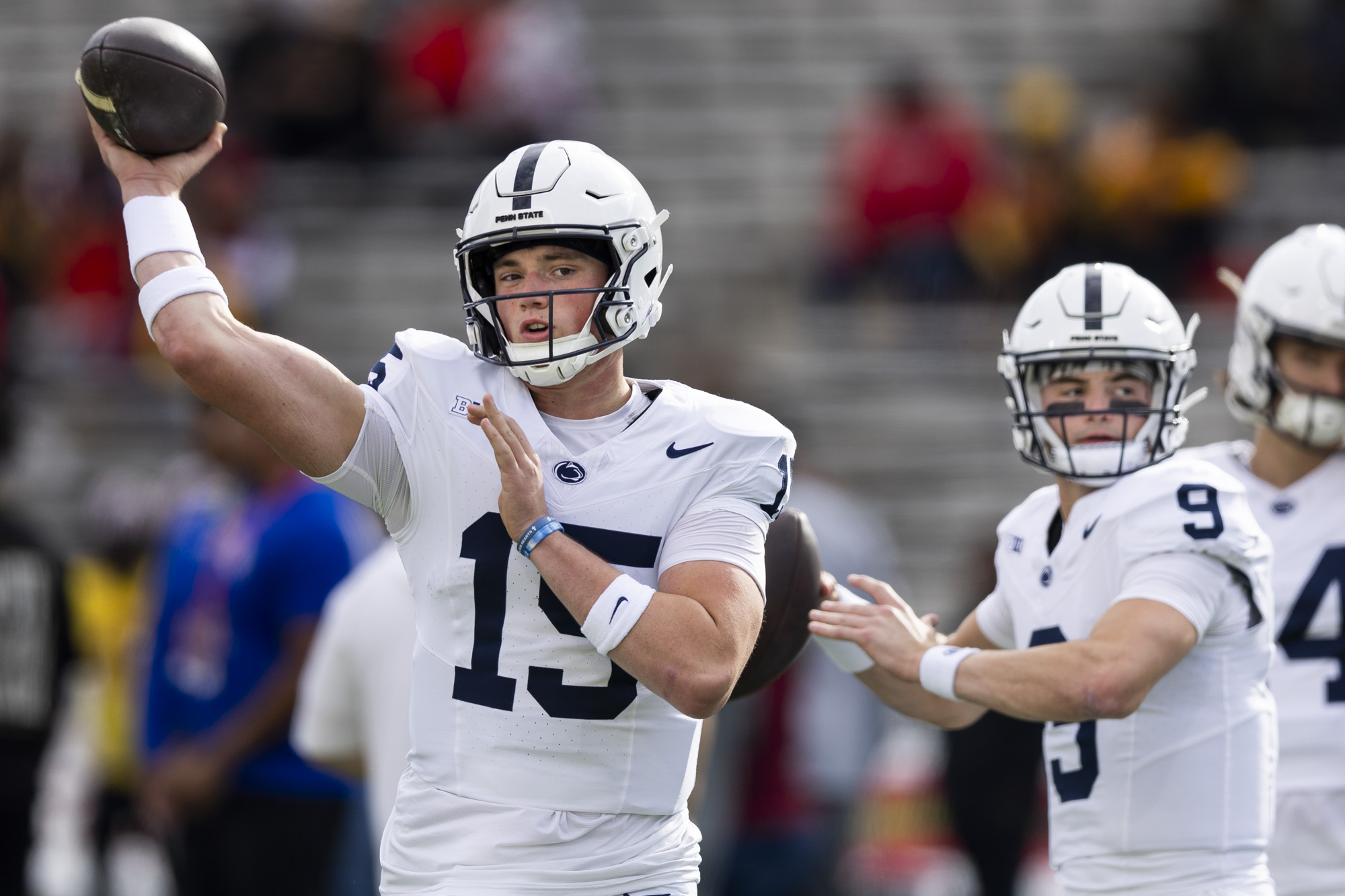 Who are the announcers for Penn State vs. Michigan State football game