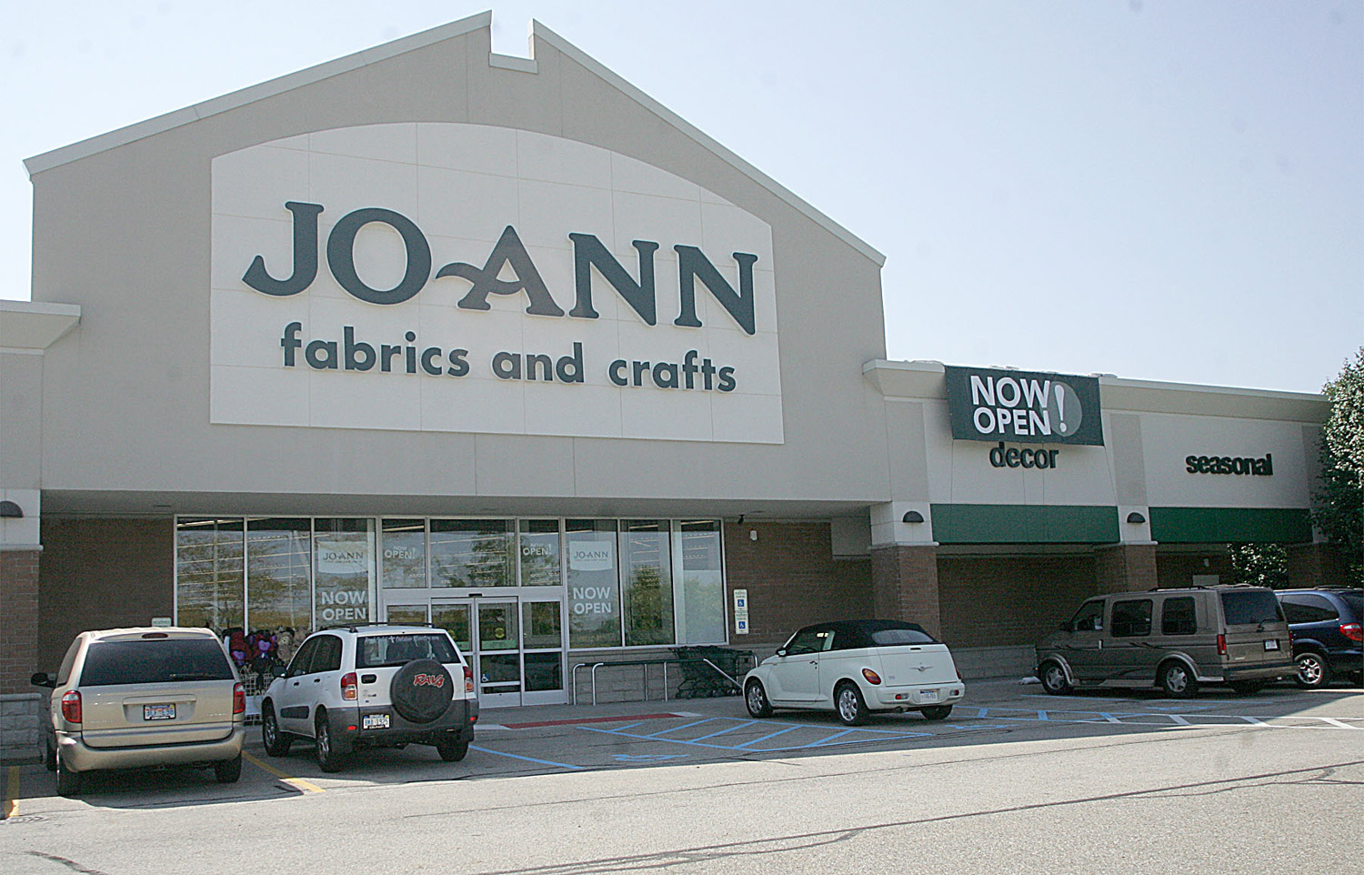 There are 42 JoAnn craft stores in Pa. Will they stay open in bankruptcy? 