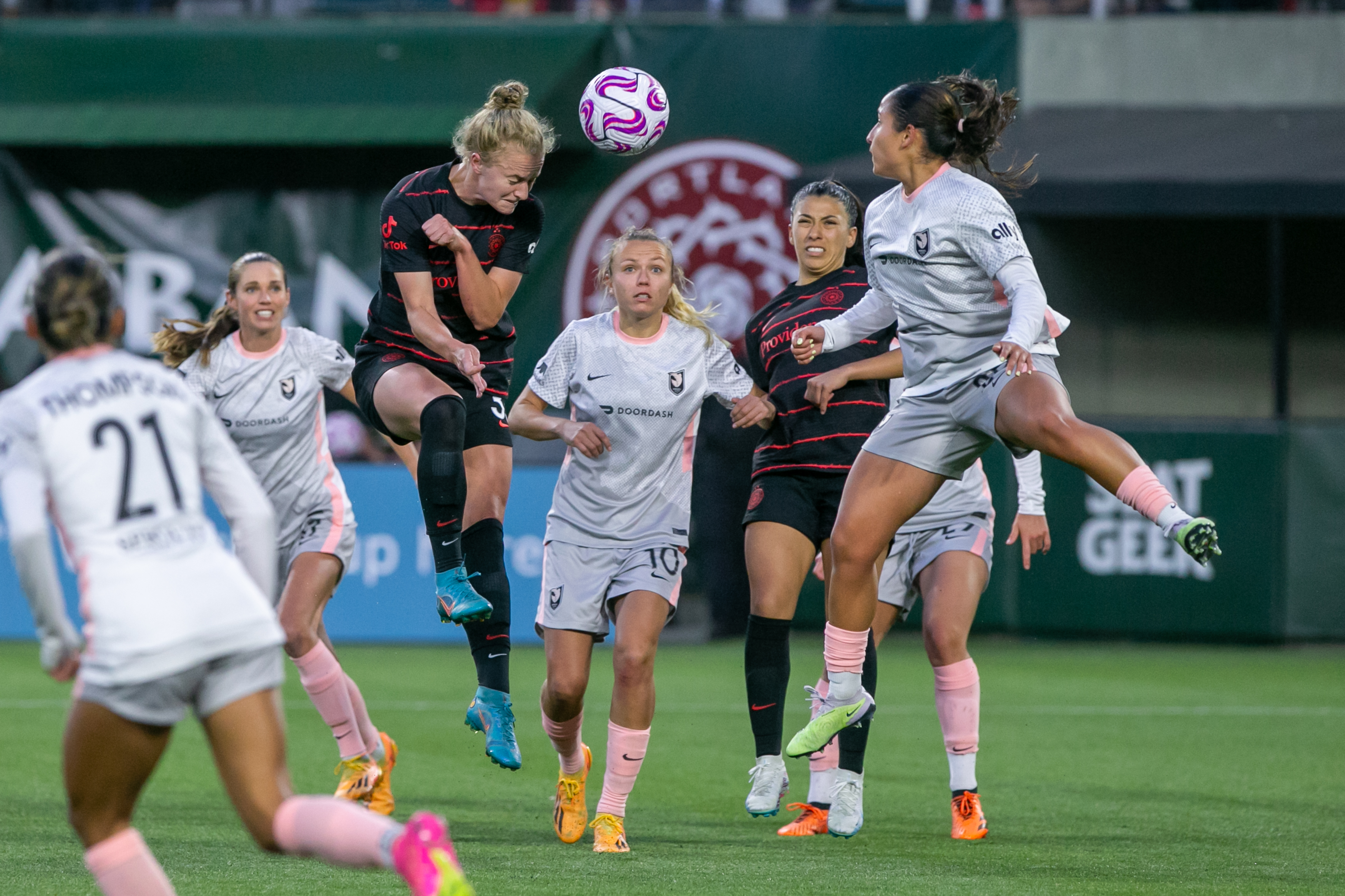 A better strategy for women's soccer: Steve Duin column 