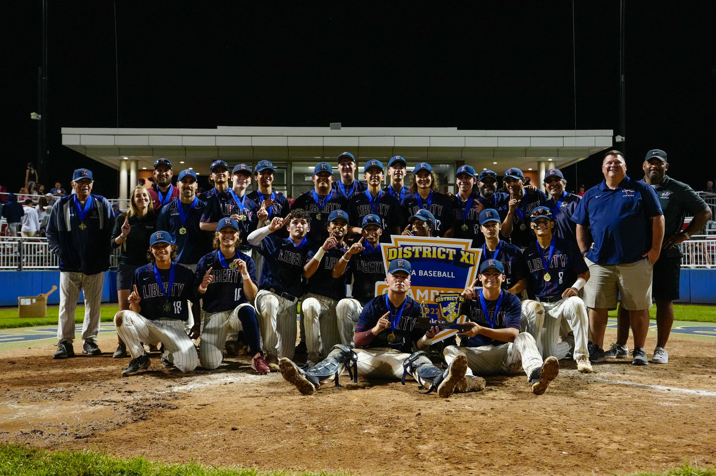 Liberty baseball overwhelms Spring Valley — PHOTOS