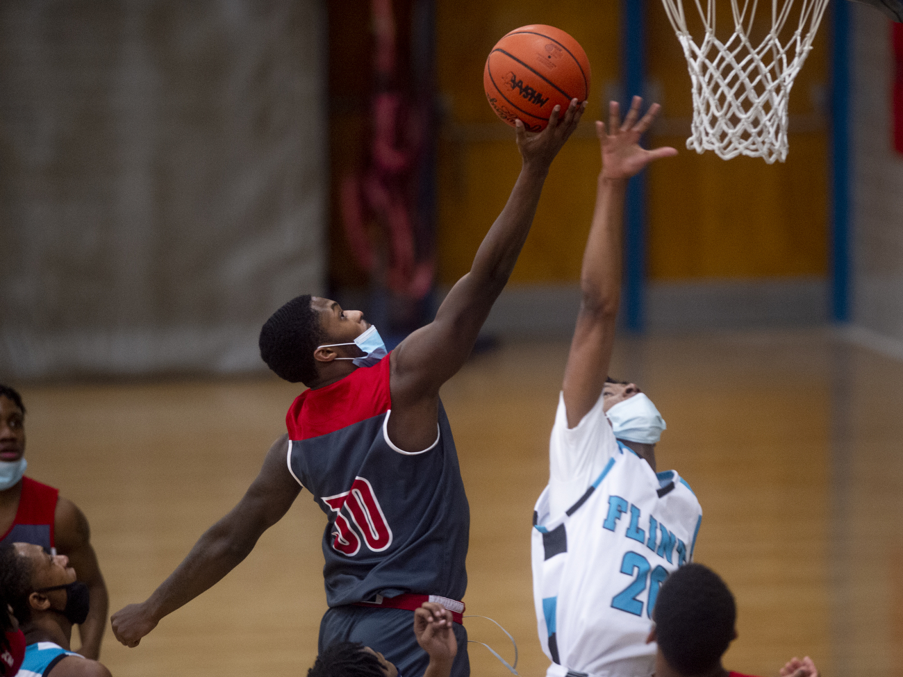 Beecher boys basketball defeats Flint 69-39 - mlive.com