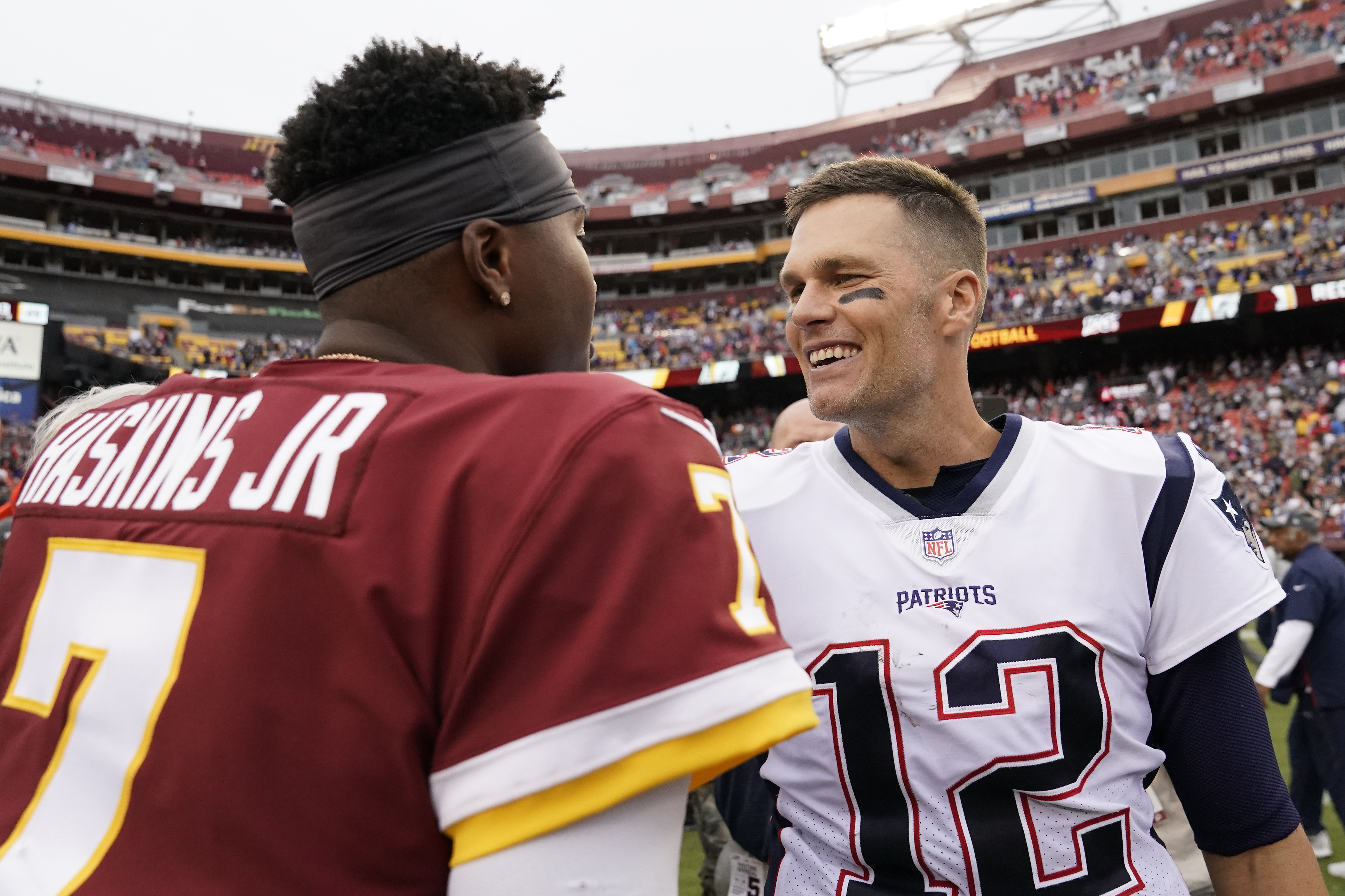 SNF] Dwayne Haskins has a mural of him and Tom Brady in his house