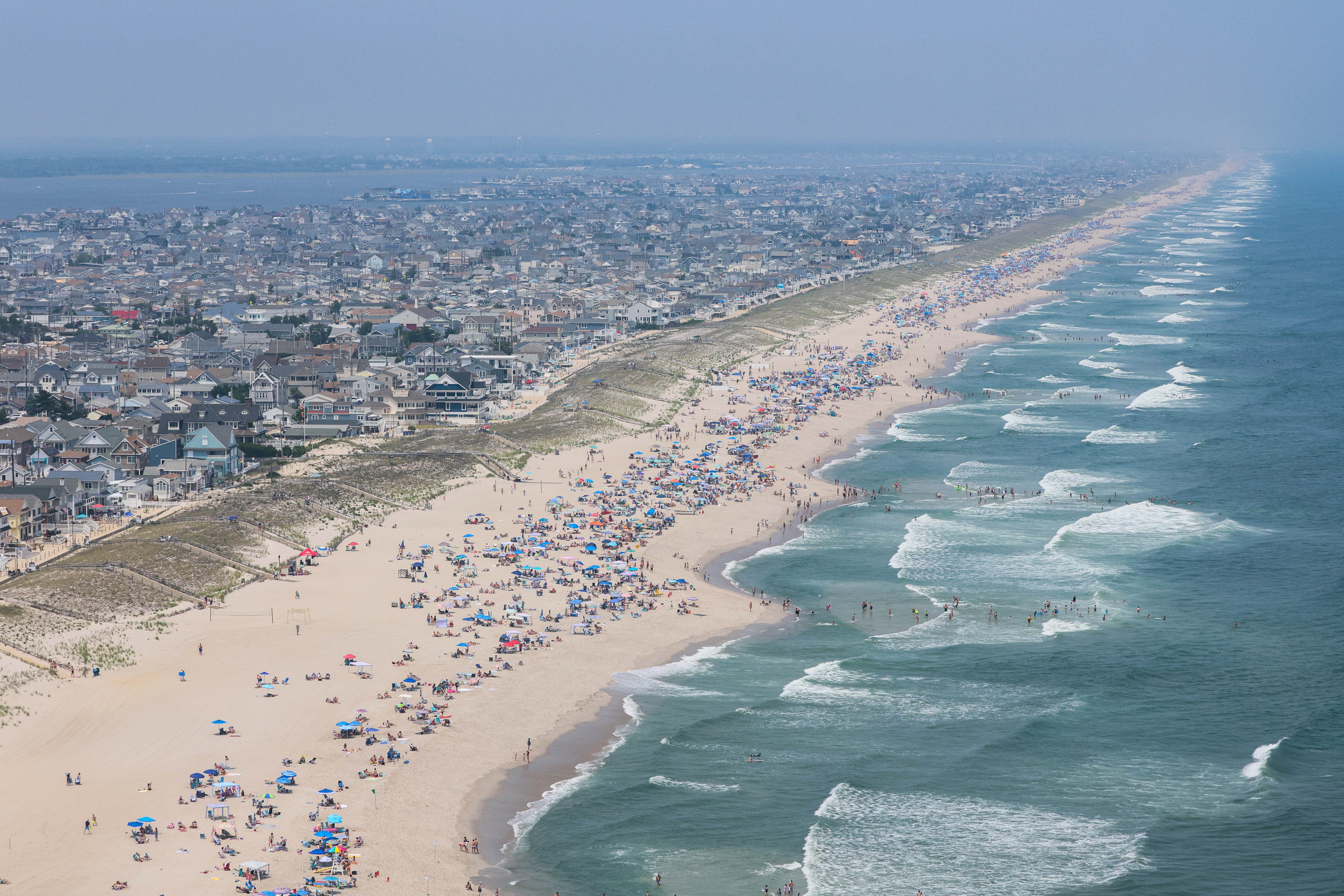Beachgoers flock to Jersey Shore for long 2023 Fourth of July weekend  (PHOTOS) 