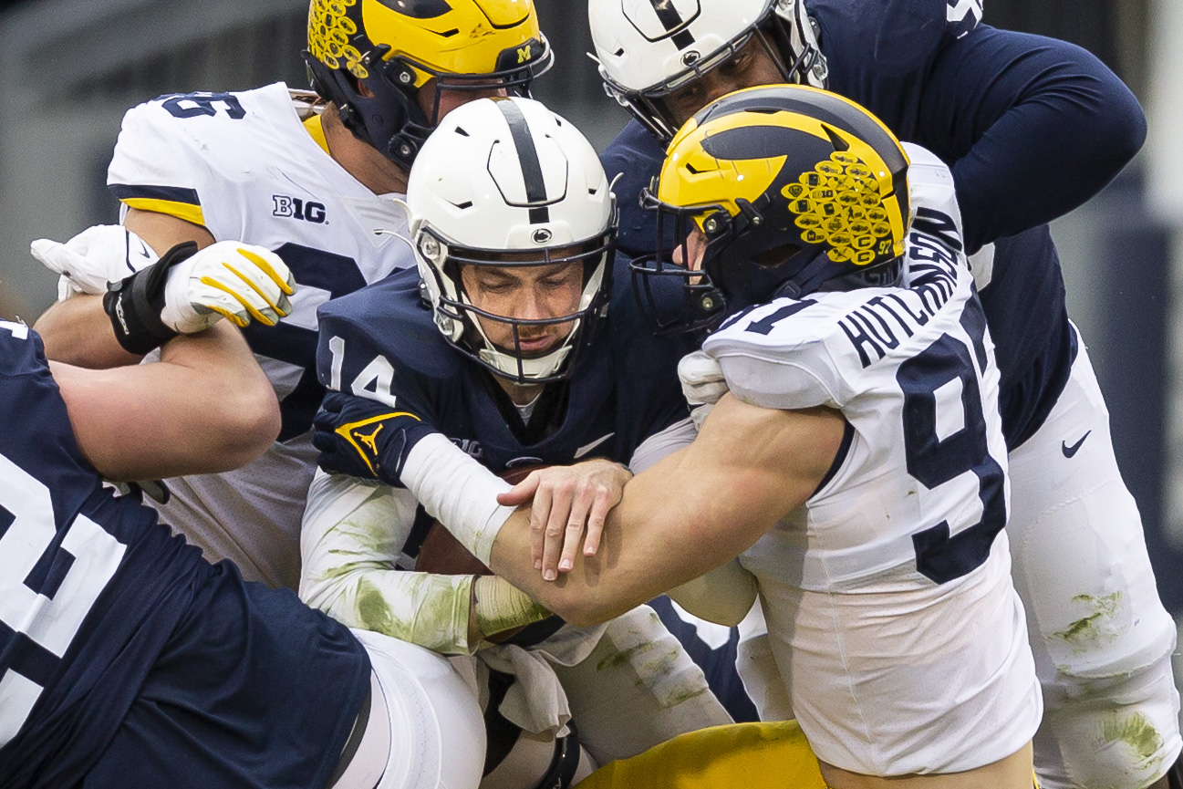 Michigan Wolverines Football: Snap Counts, PFF Grades, Takeaways From  Michigan's Win Over Northwestern