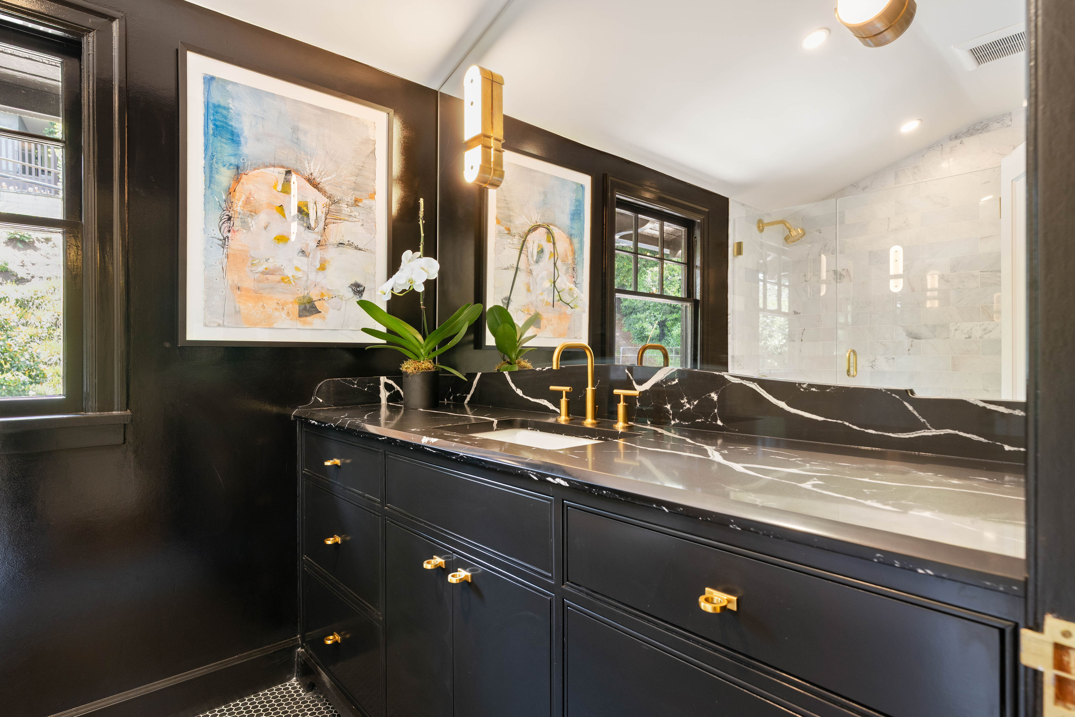 A 1907 Craftsman house at 1442 S.W. Vista Ave. in Southwest Portland is for sale by Aaron Moomaw and Lauren Moomaw of Cascade Hasson Sotheby’s International Realty. Stacks Photo Company