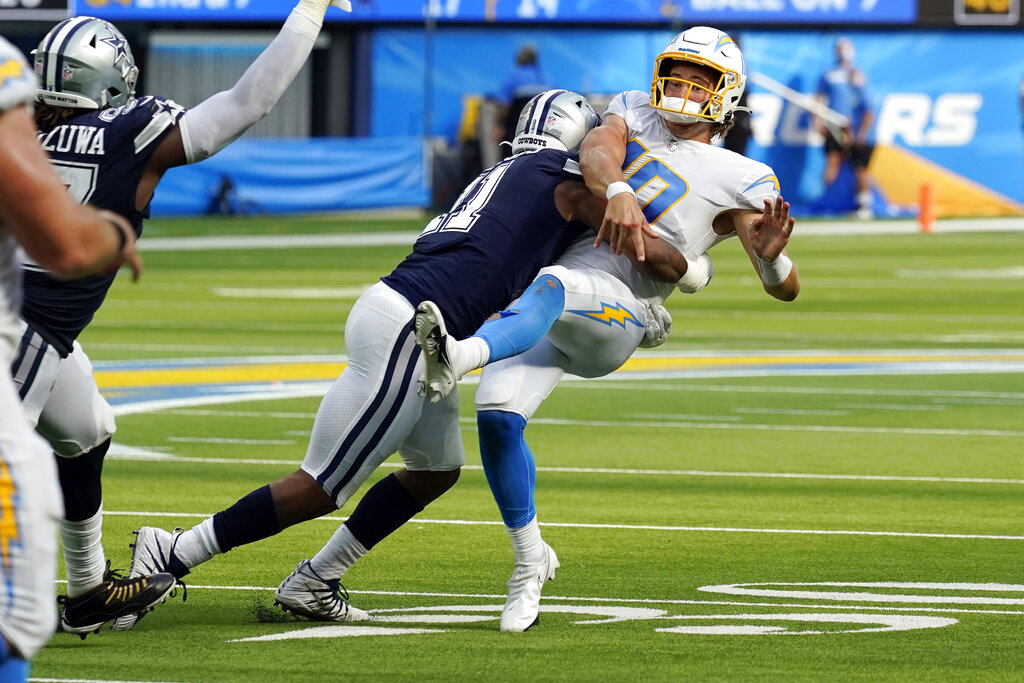 Some people had a long day out there': Harrisburg native, former Penn State  star Micah Parsons shines in Dallas Cowboys' win over Chargers 