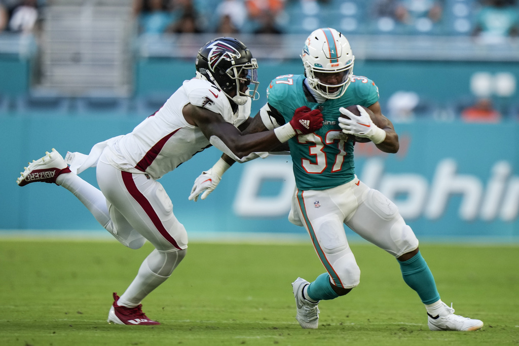 Miami Dolphins running back Myles Gaskin (37) sets up for a play during the  first half of a preseason NFL football game against the Tampa Bay  Buccaneers, Saturday, Aug. 13, 2022, in