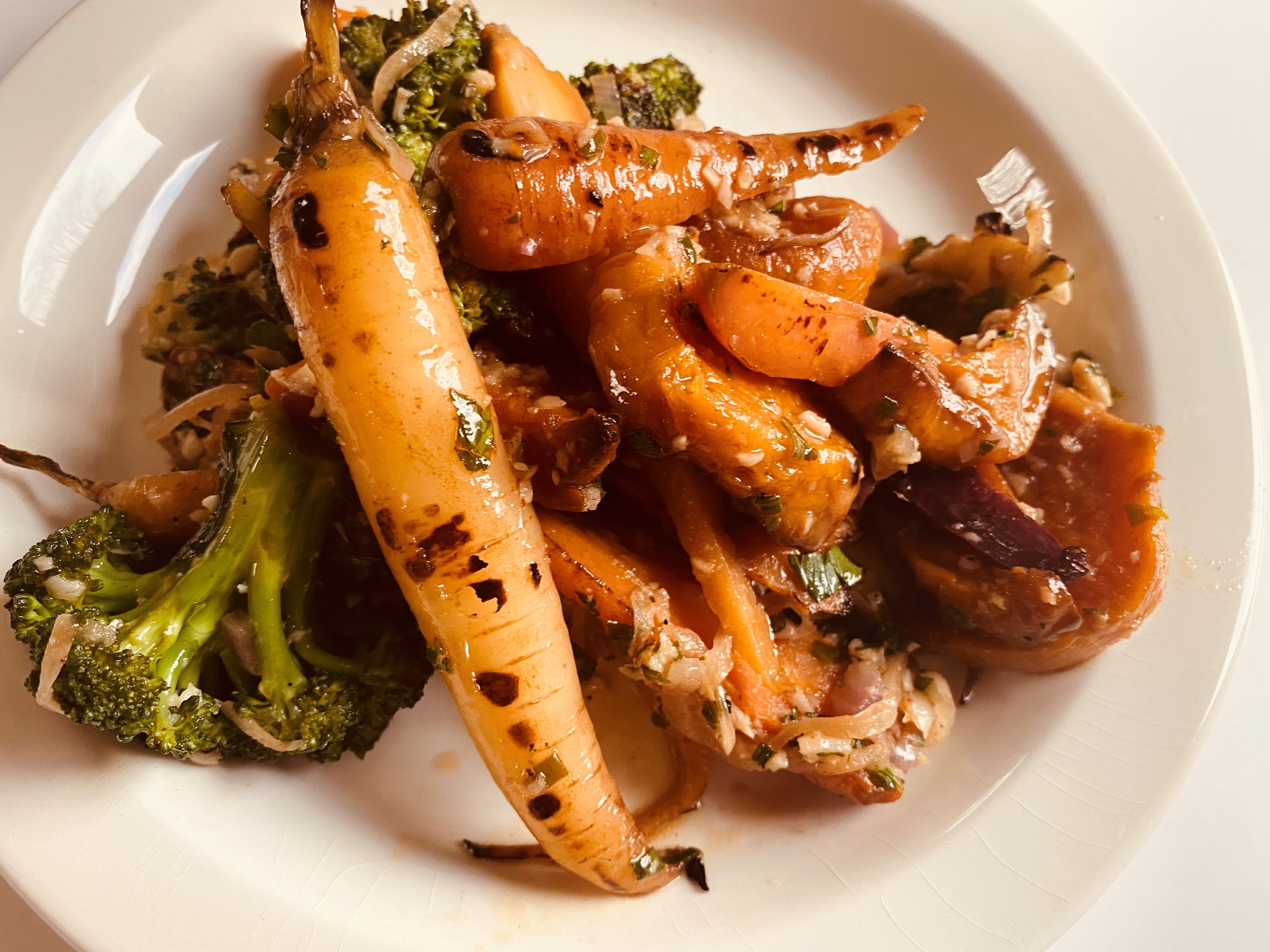 Chicken Out serves seasonal vegetables that come from local farmers. Bob Townsend for The Atlanta Journal-Constitution