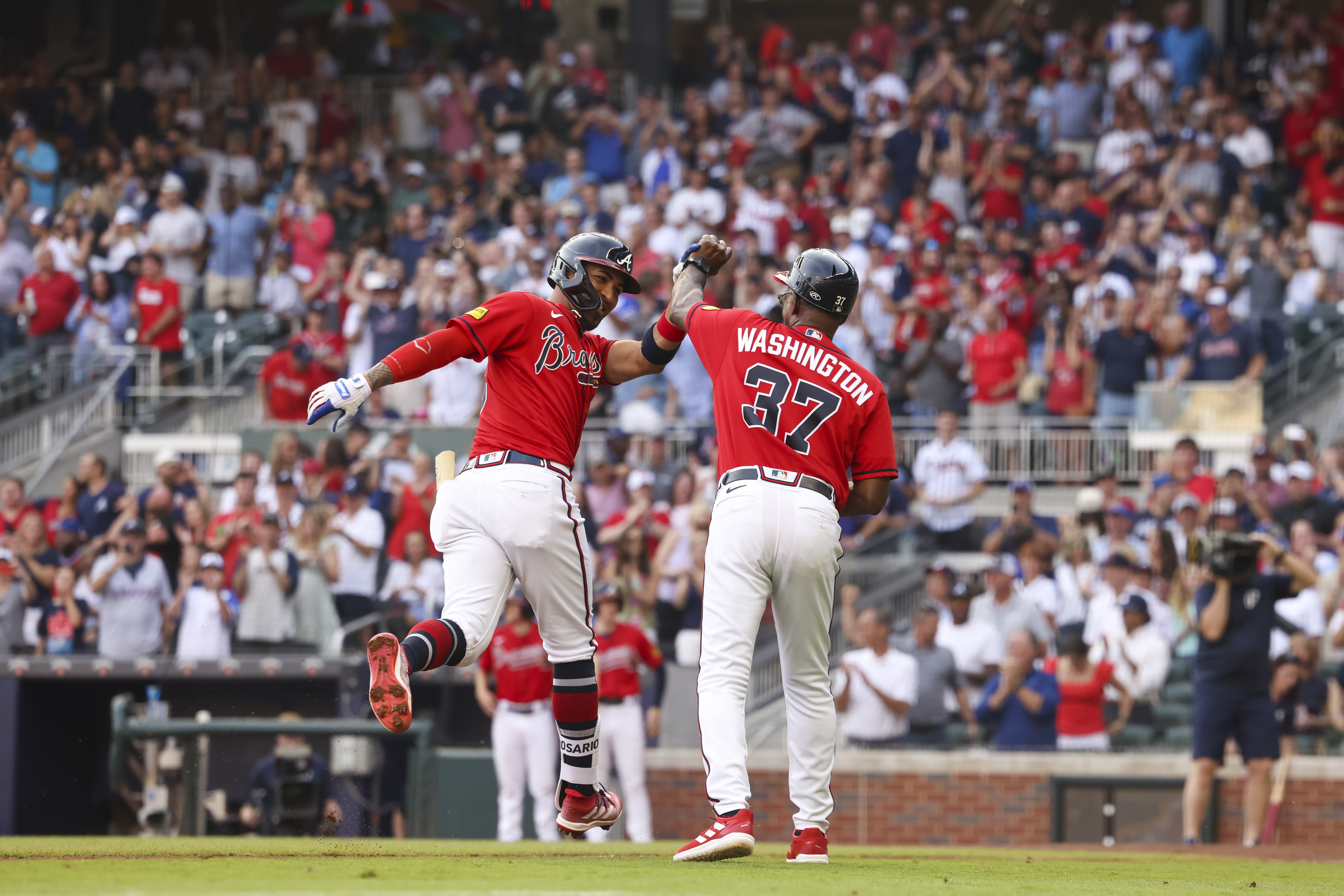 Soroka wins first home start since 2020, Braves crush Marlins 16-4