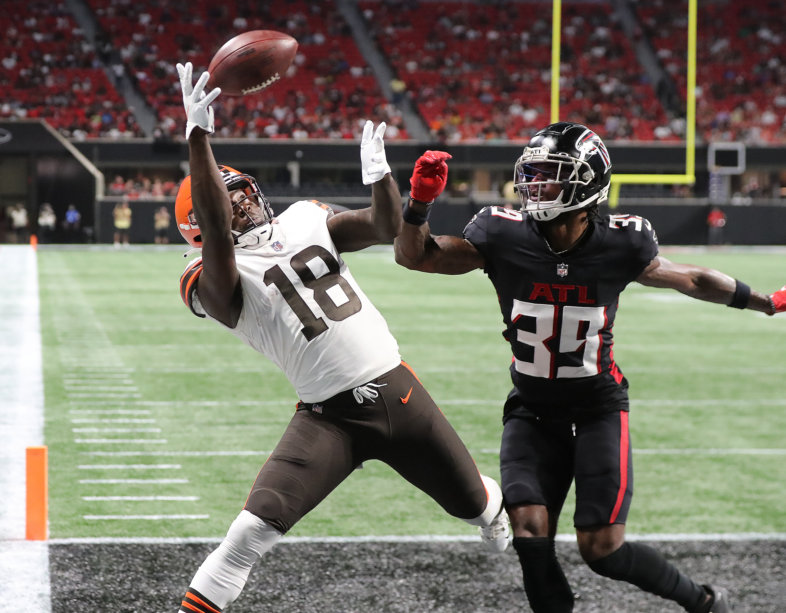 ATLANTA, GA - AUGUST 29: The NFL VISION Instant Replay technician during  the final preseason NFL game between the Cleveland Browns and the Atlanta  Falcons on August 29, 2021 at the Mercedes-Benz