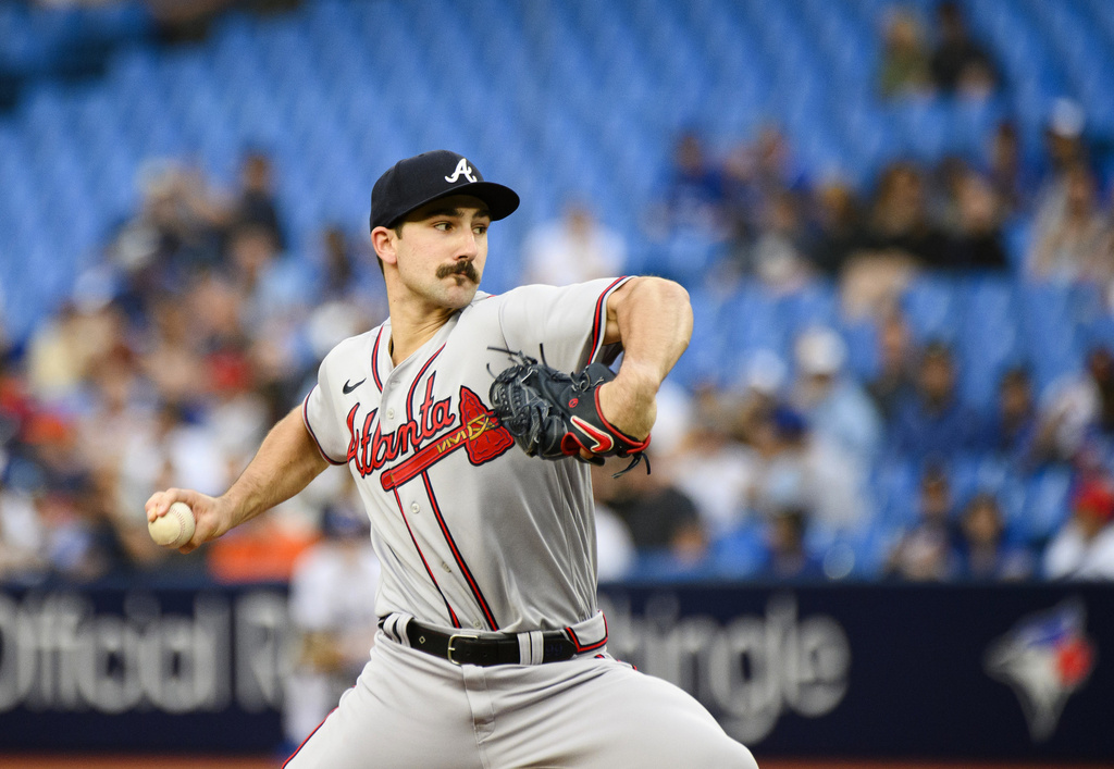 Kevin Gausman topped Toronto's top young arm in donut-eating contest