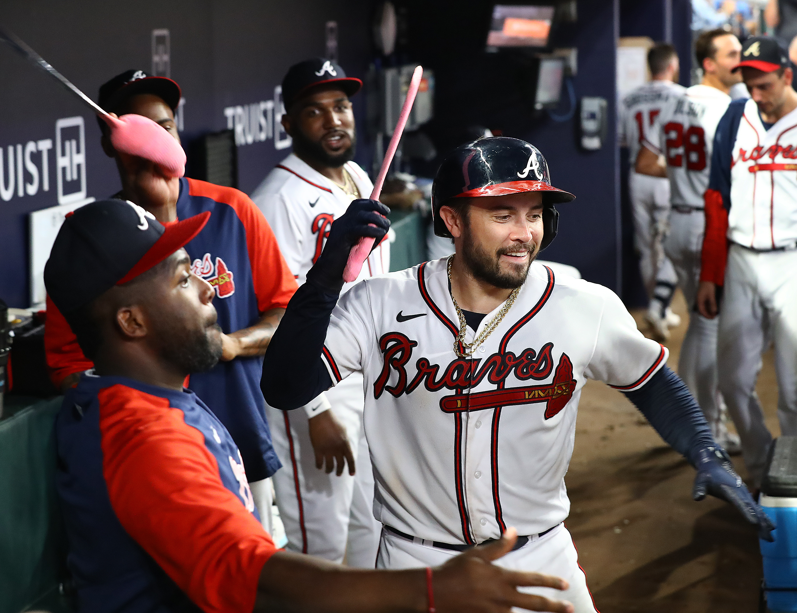 Atlanta Braves officially reveal uniform tweaks for 2019 and beyond -  Battery Power