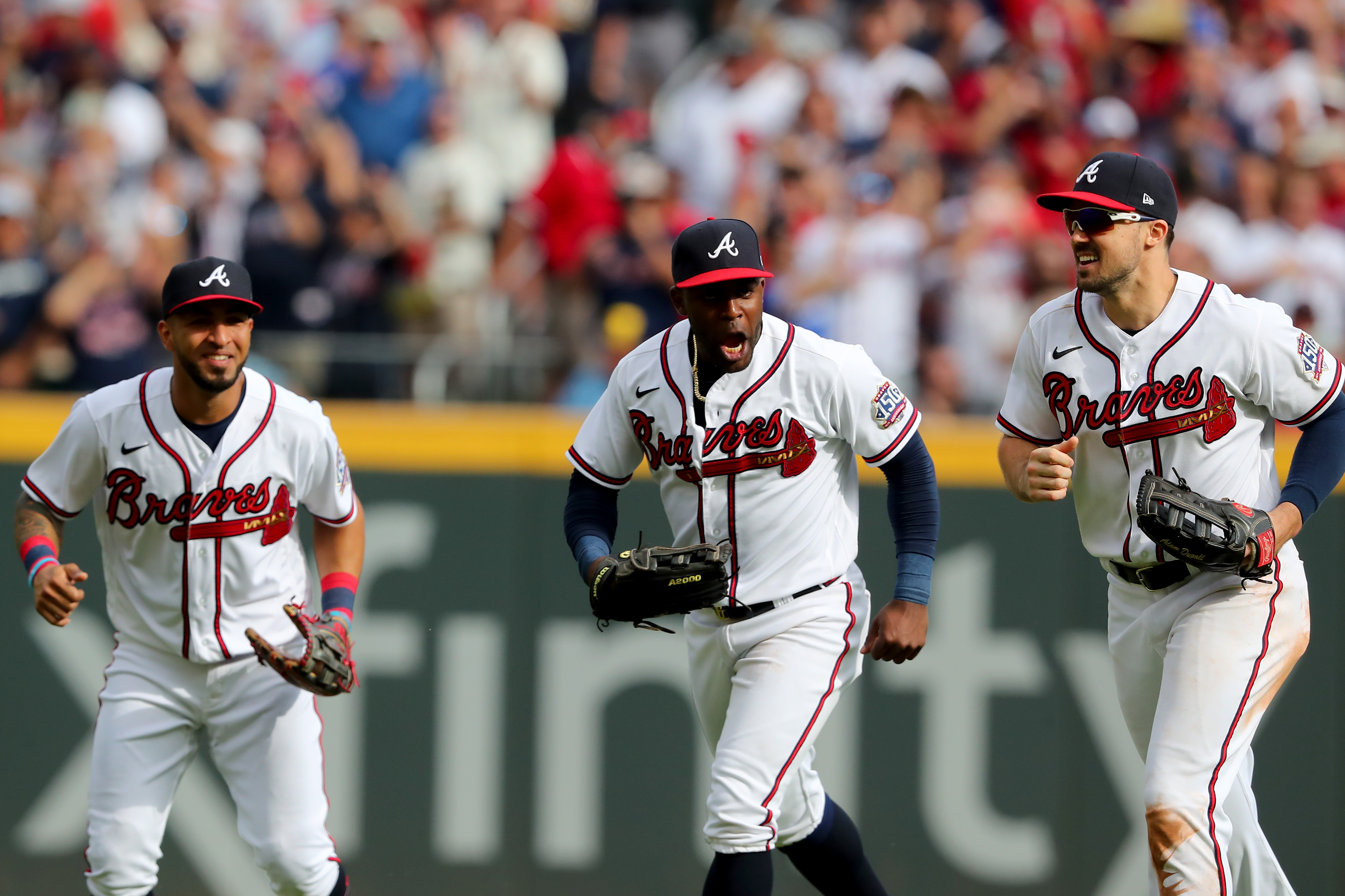 Joc Pederson's pinch-hit homer key as Braves shut out Brewers again in NLDS