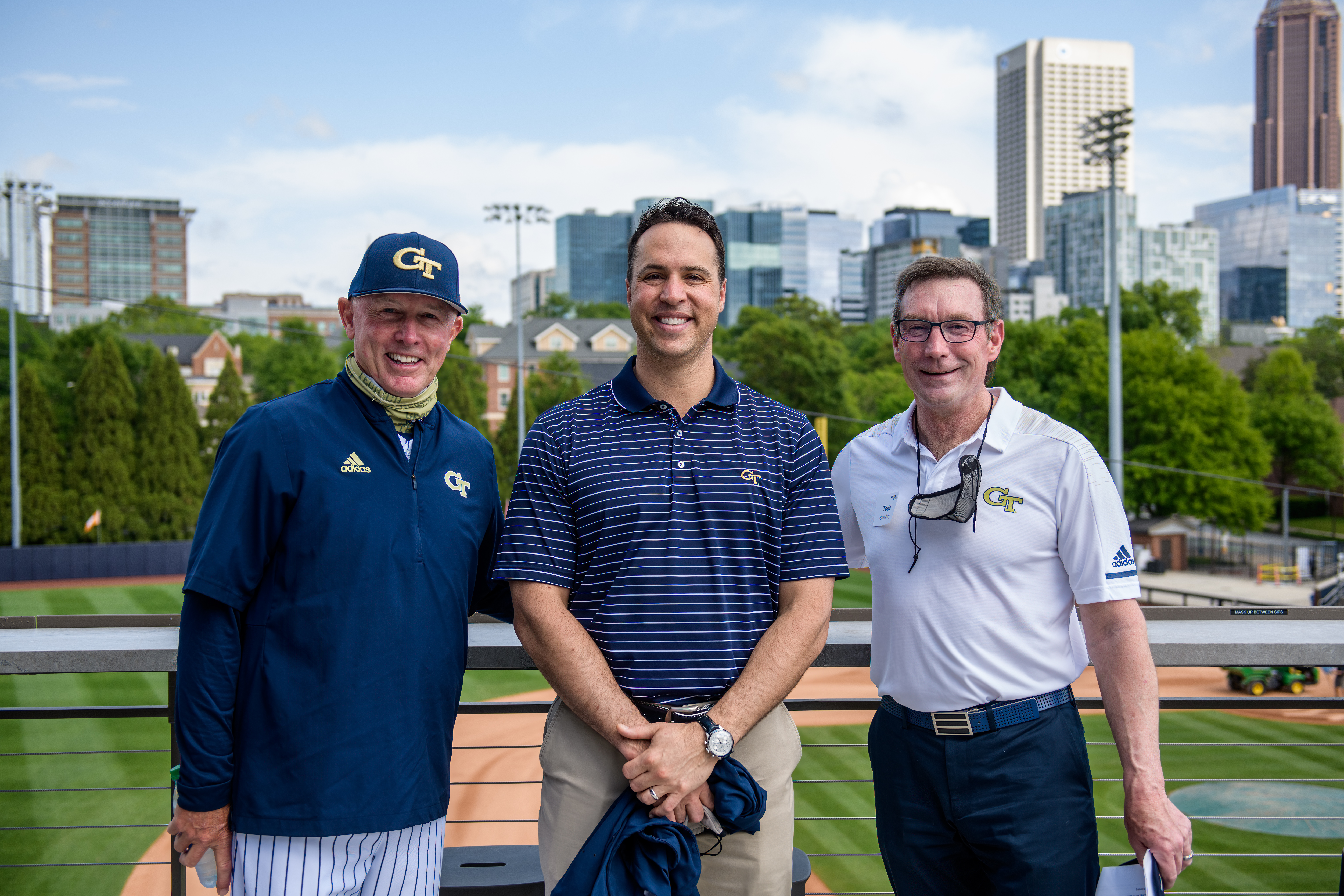 21 years after leaving Georgia Tech for pro baseball, Mark Teixeira is  graduating