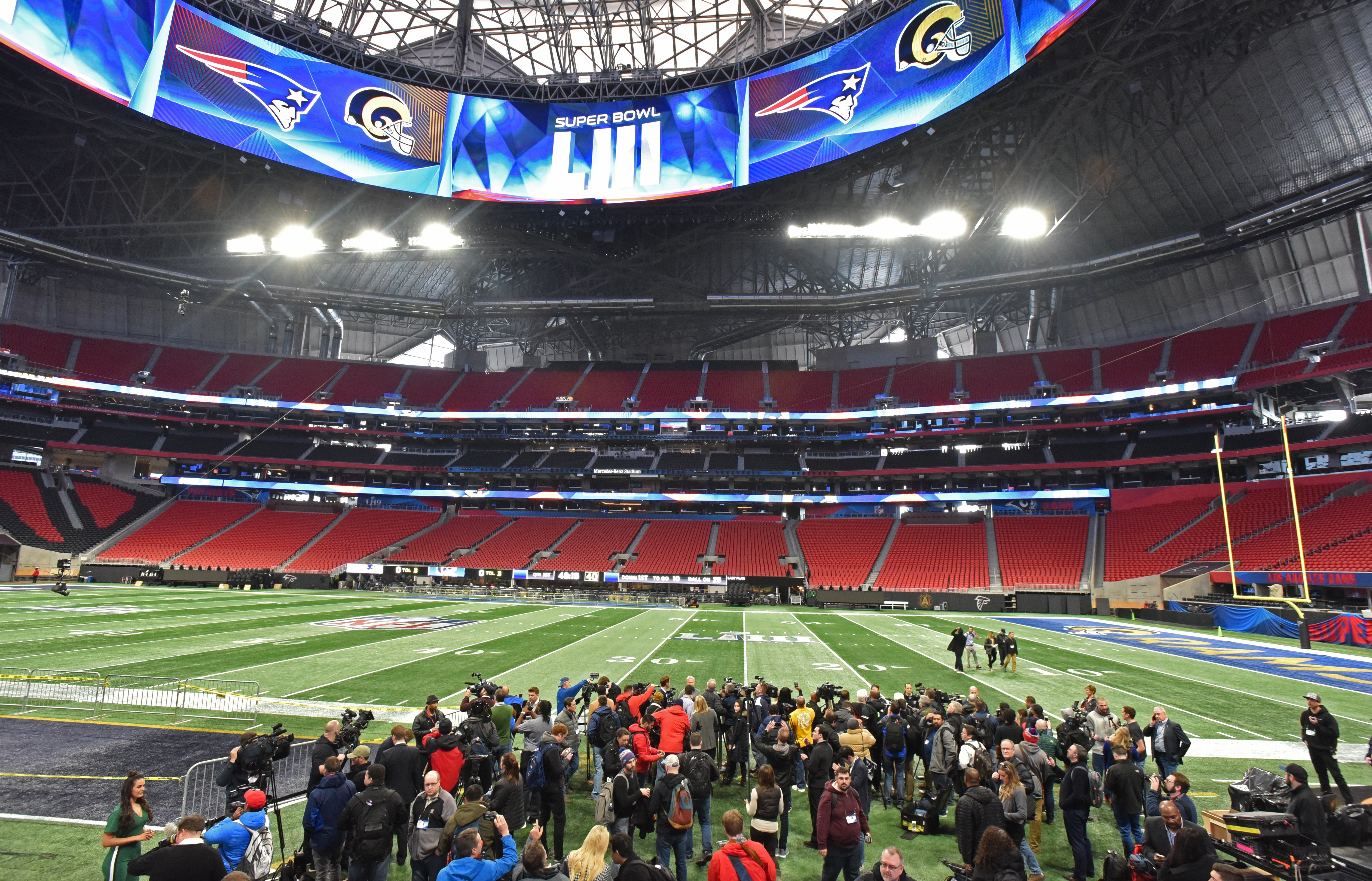 Mercedes-Benz Stadium Is Ready For Its Super Bowl Closeup