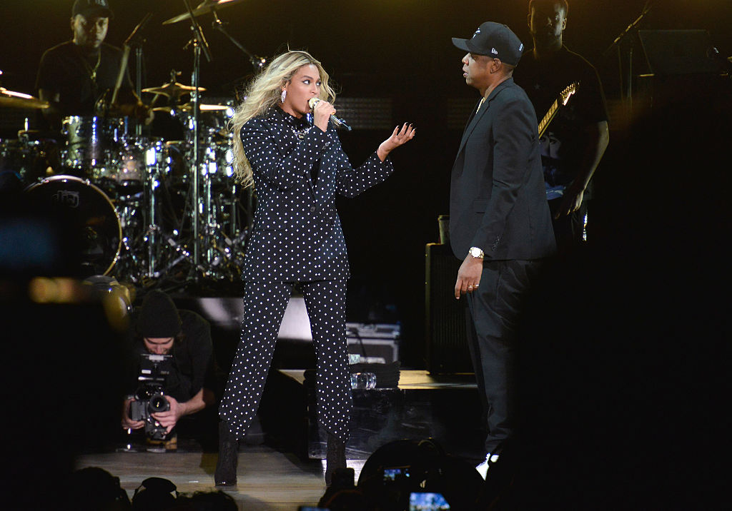 CLEVELAND, OH - NOVEMBER 04: (L-R) Beyonce and and Jay Z perform on stage during a Get Out The Vote concert in support of Hillary Clinton at Wolstein Center on November 4, 2016 in Cleveland, Ohio. With less than a week to go until election day, Hillary Clinton is campaigning in Pennsylvania, Ohio and Michigan. (Photo by Duane Prokop/Getty Images)