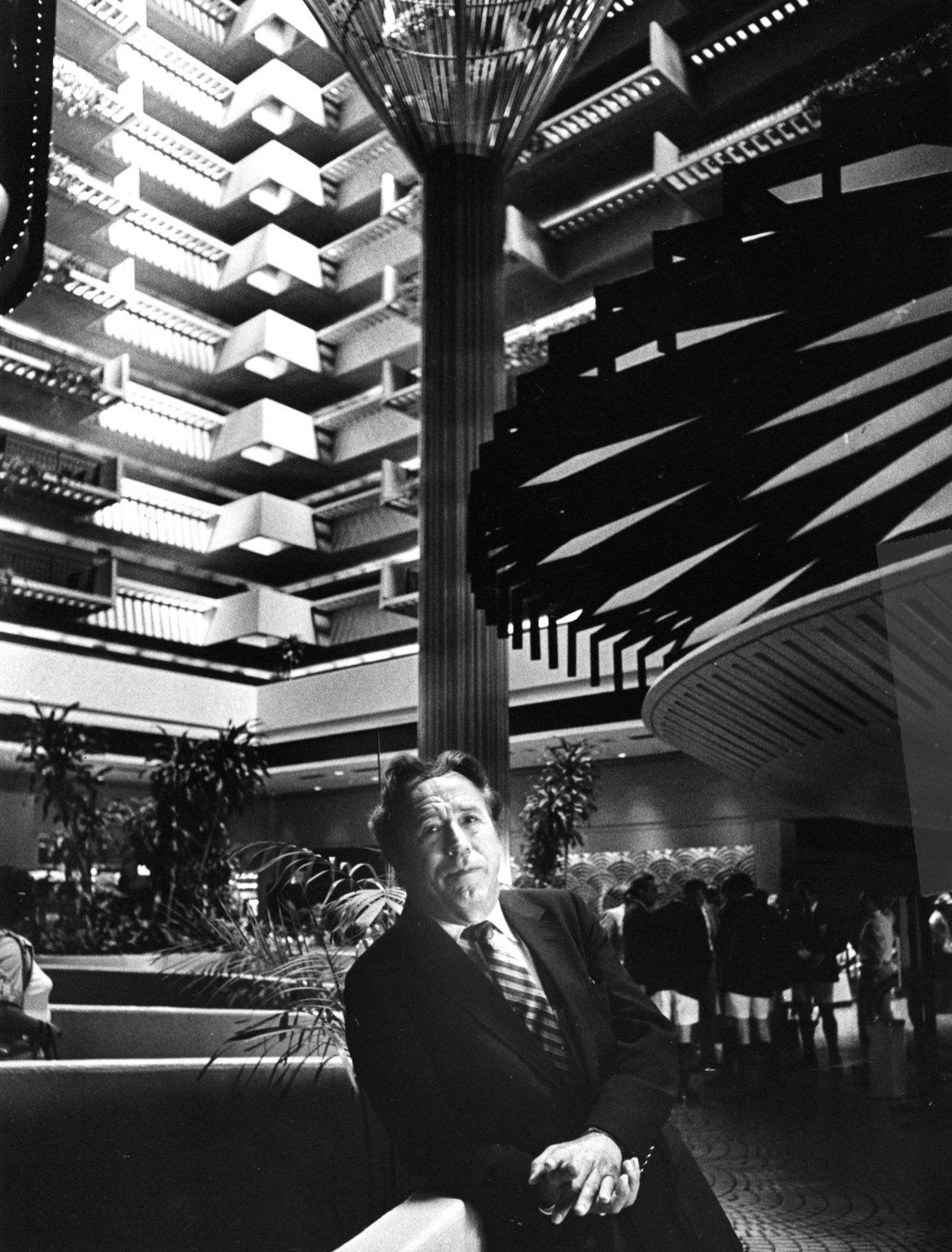 ATLANTA, GA — Architect John Portman at the Hyatt Regency in 1980. Portman defined Atlanta’s skyline more than any other architect or builder, and his pioneered interest in modern, soaring atriums with this hotel. (LANNA SWINDLER/AJC staff)