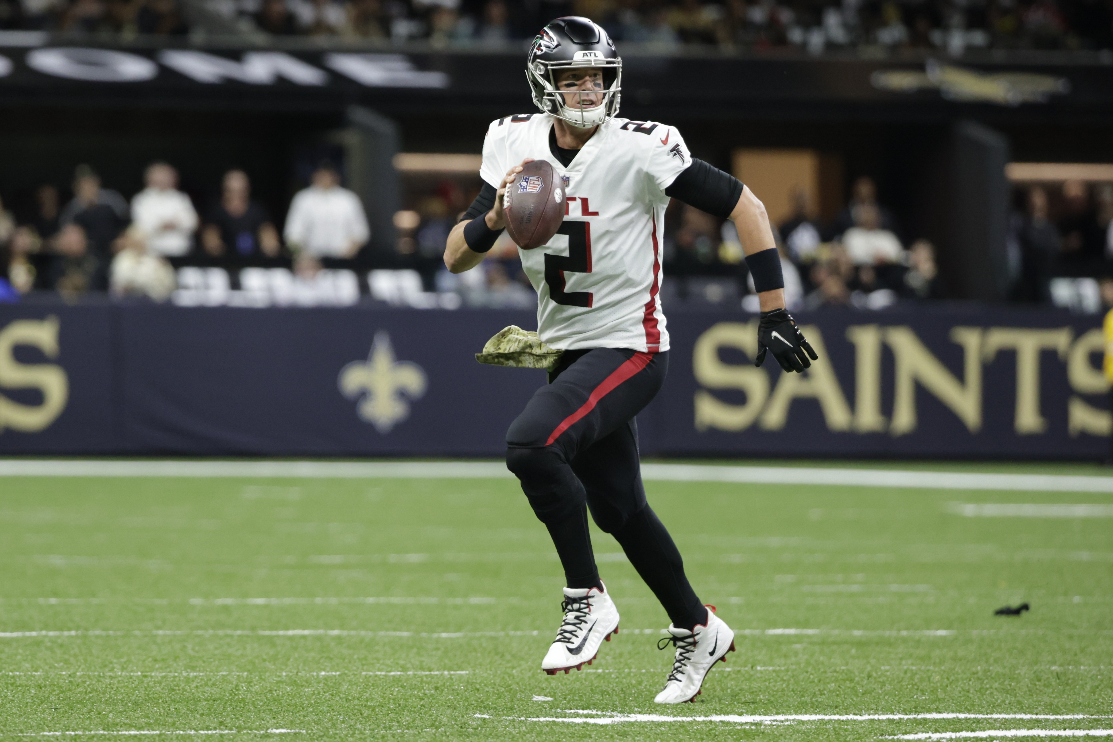 Ryan passes for 343 yards, 2 TDs as Falcons top Saints 27-25