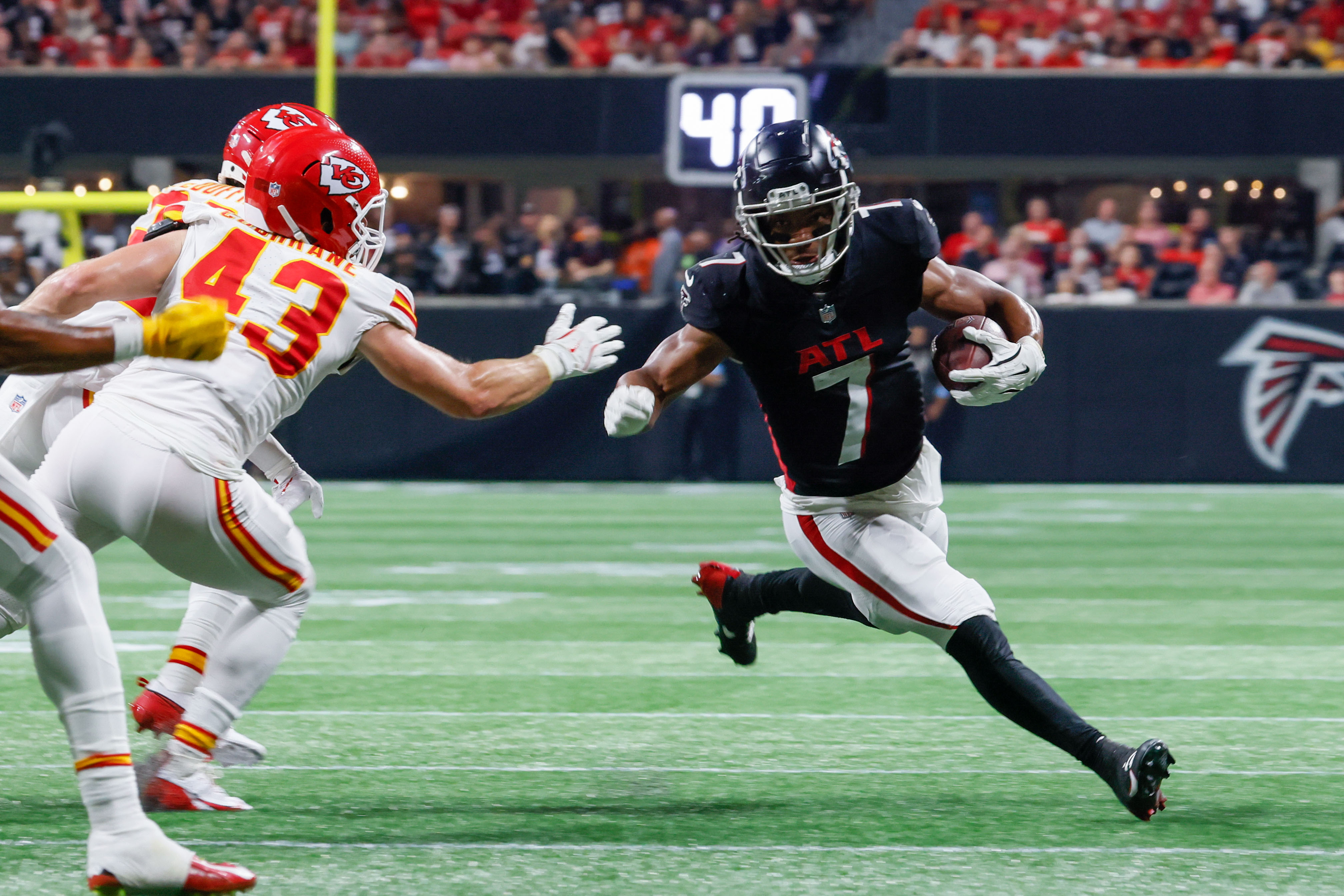 Falcons' Bijan Robinson looking to bounce back after being bottled up by Chiefs