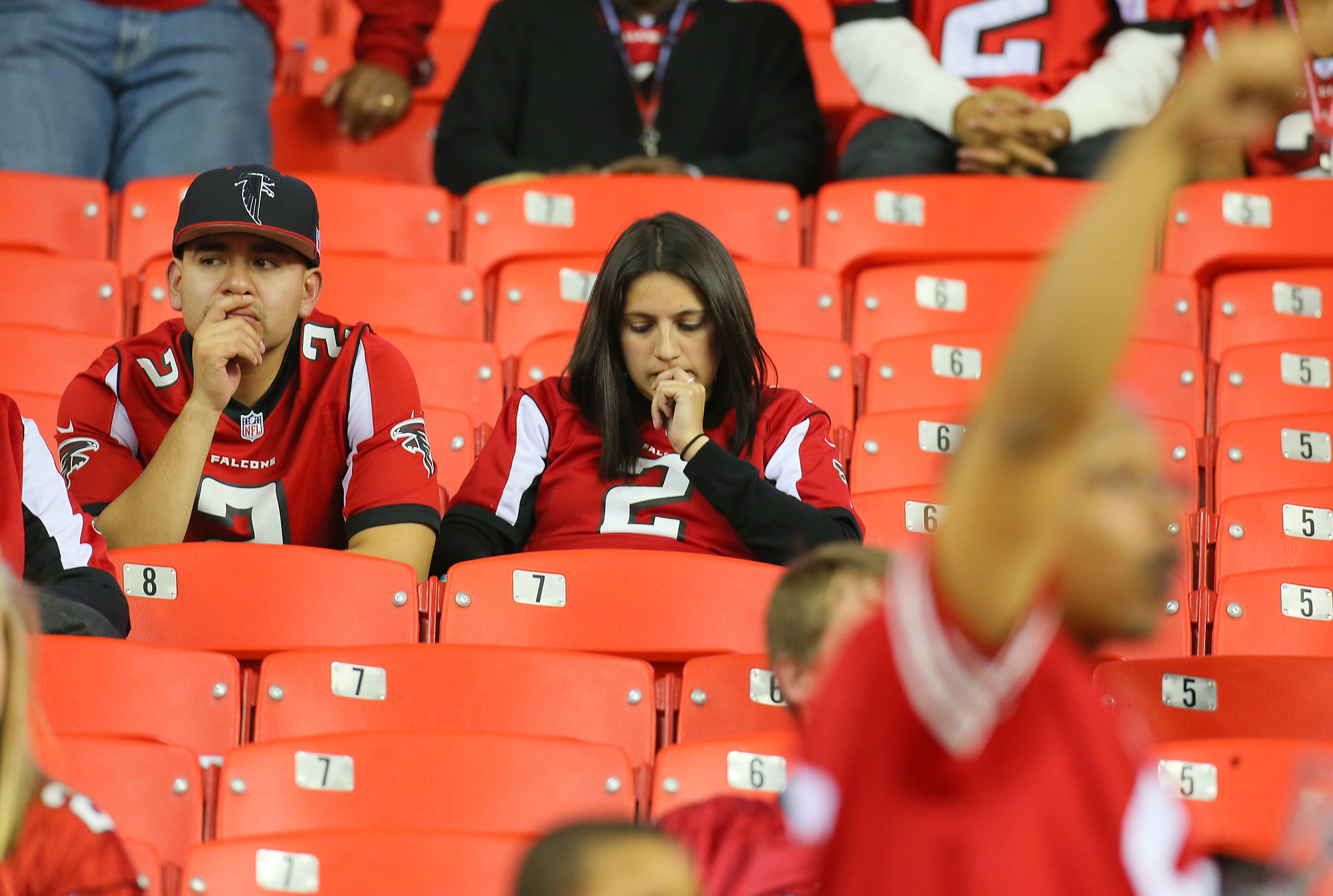 Falcons blow big lead, lose 28-24 to 49ers