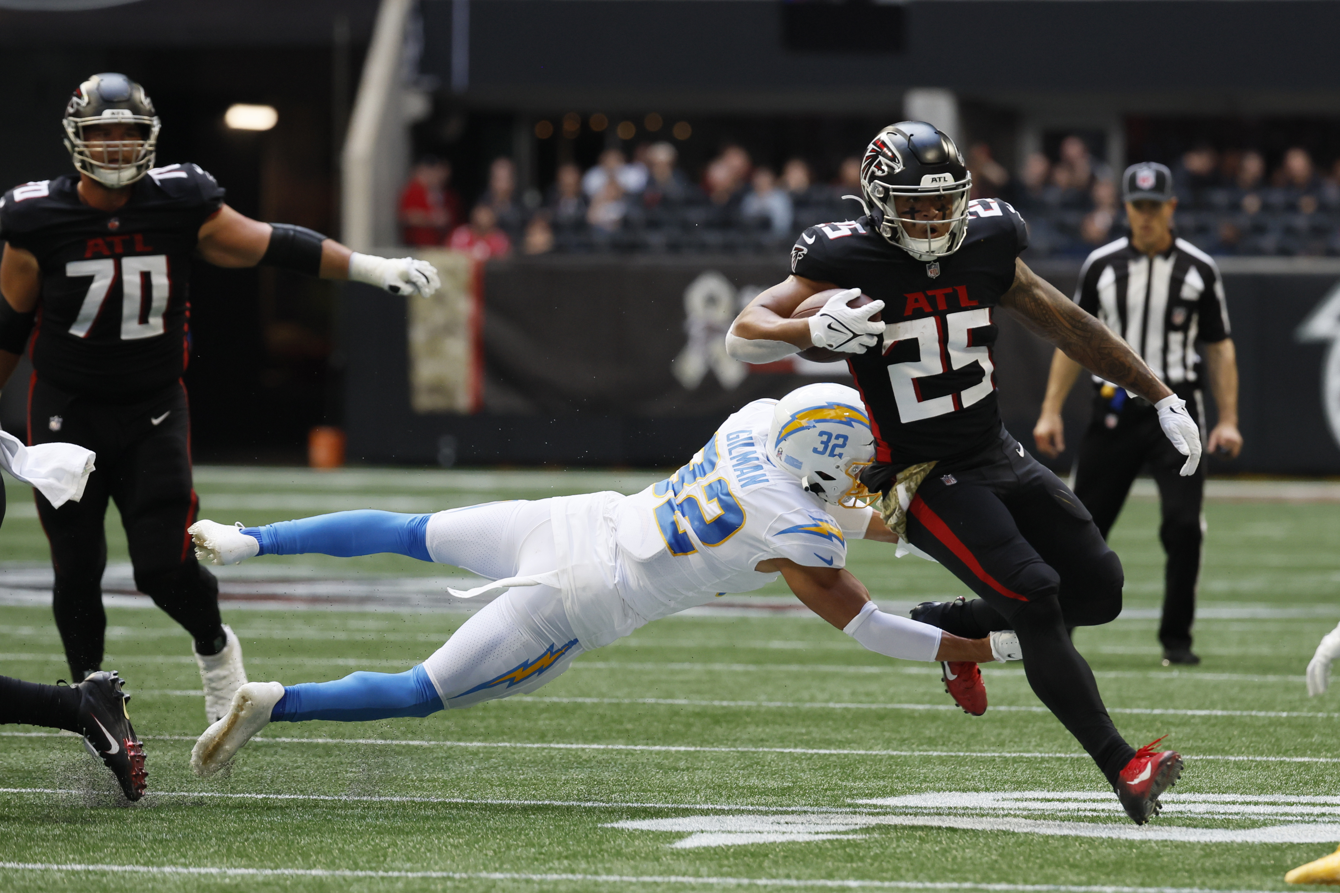 Dicker the Kicker lifts Los Angeles Chargers past Atlanta Falcons