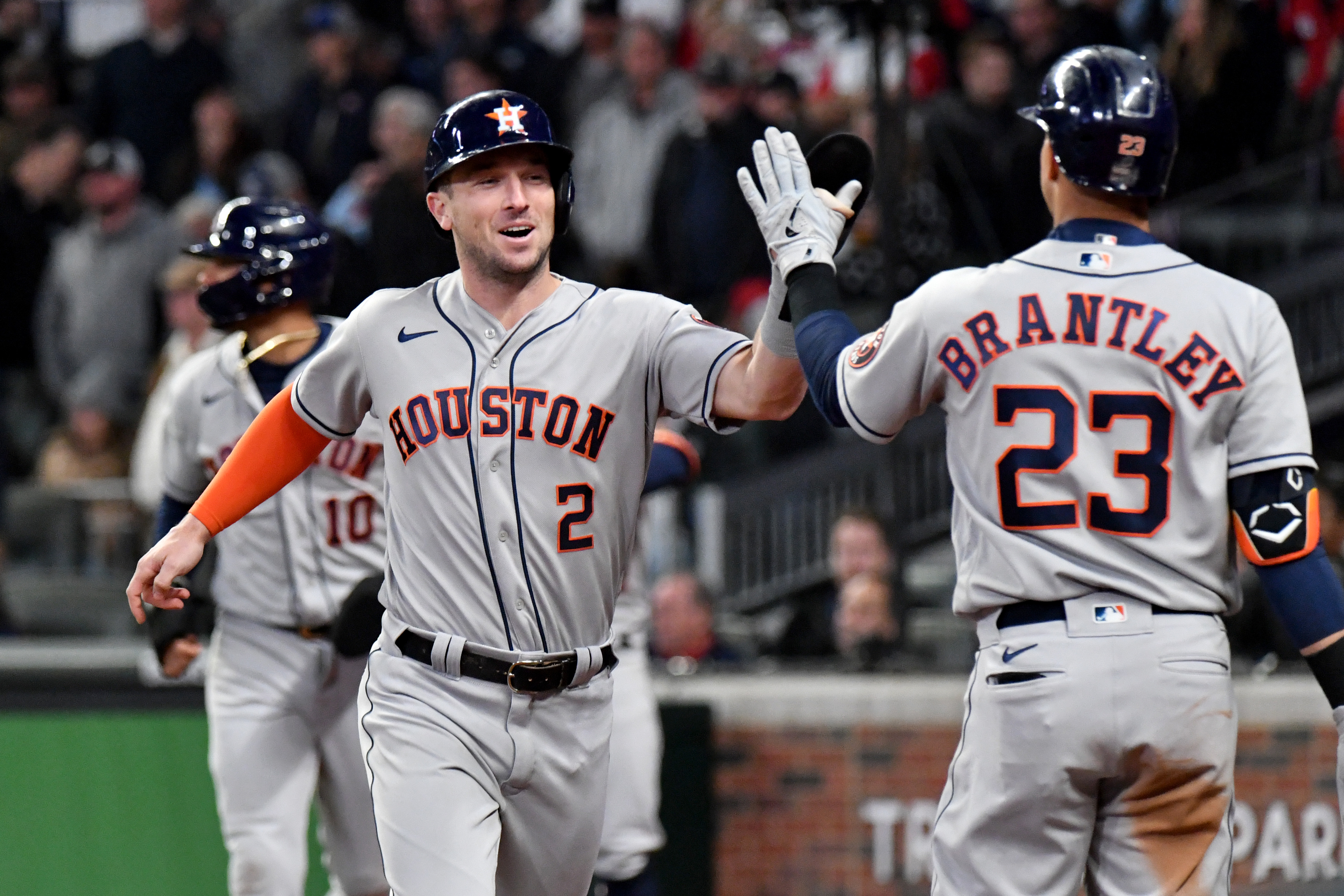 Braves look to finish off Astros in Game 5 of World Series – Queen