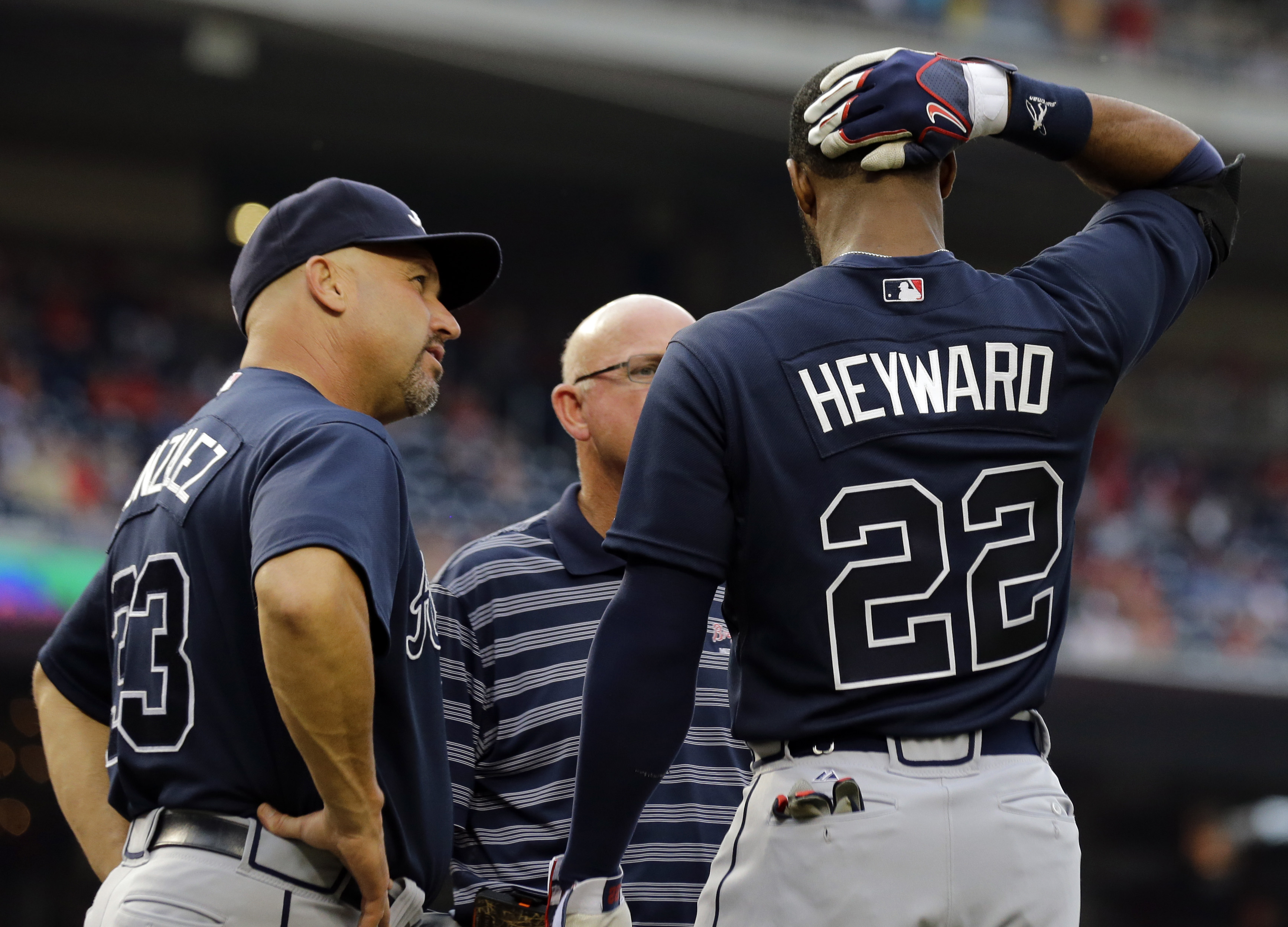 Heyward leaves with strained neck muscle - updated