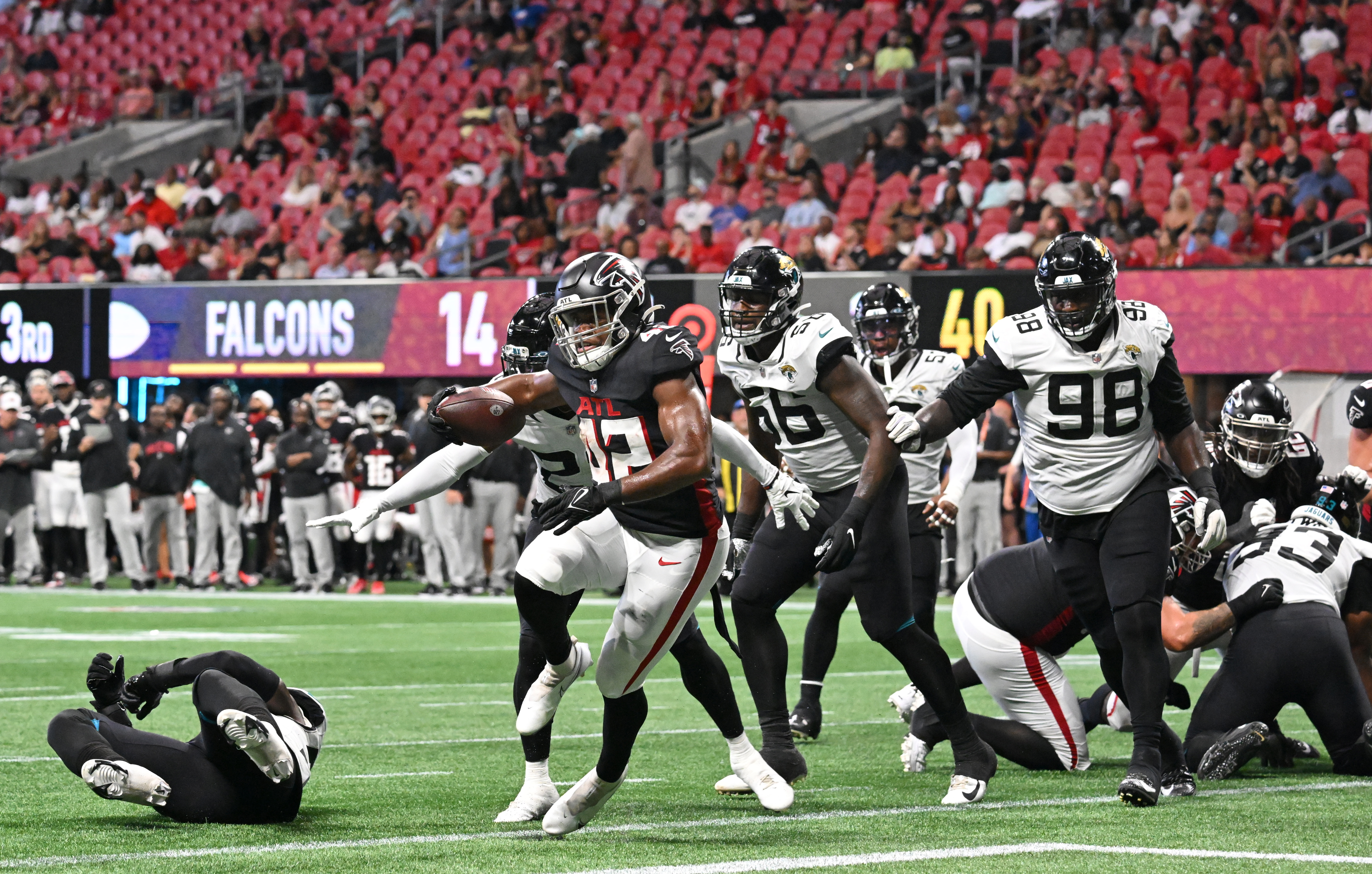 Falcons to play Jaguars in London in 2023