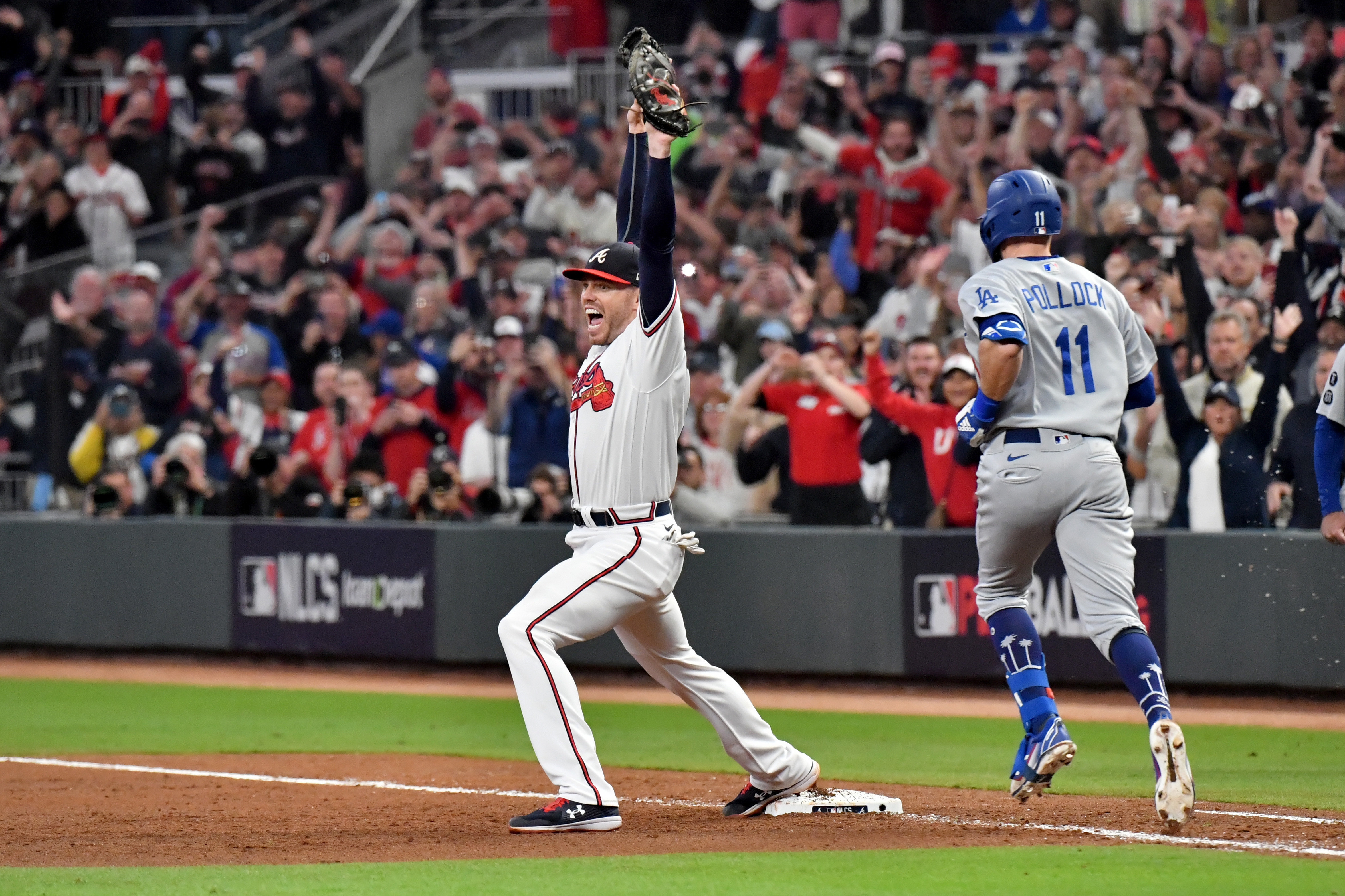 Freddie Freeman confirms his farewell from Atlanta Braves, what will be his  new team?